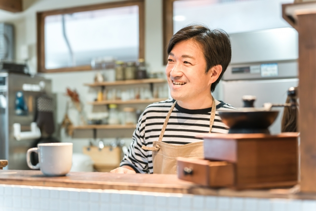 飲食業が転職を考えるのは当然｜40代からの転職は有り？