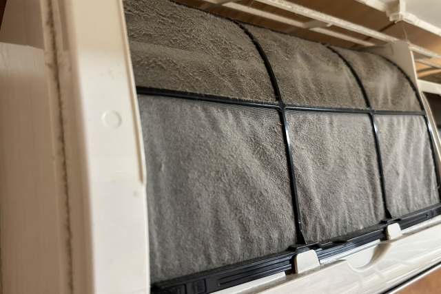 エアコンのフィルターのイメージ