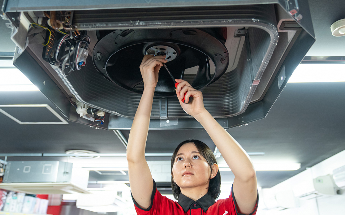 オフィスのエアコン清掃