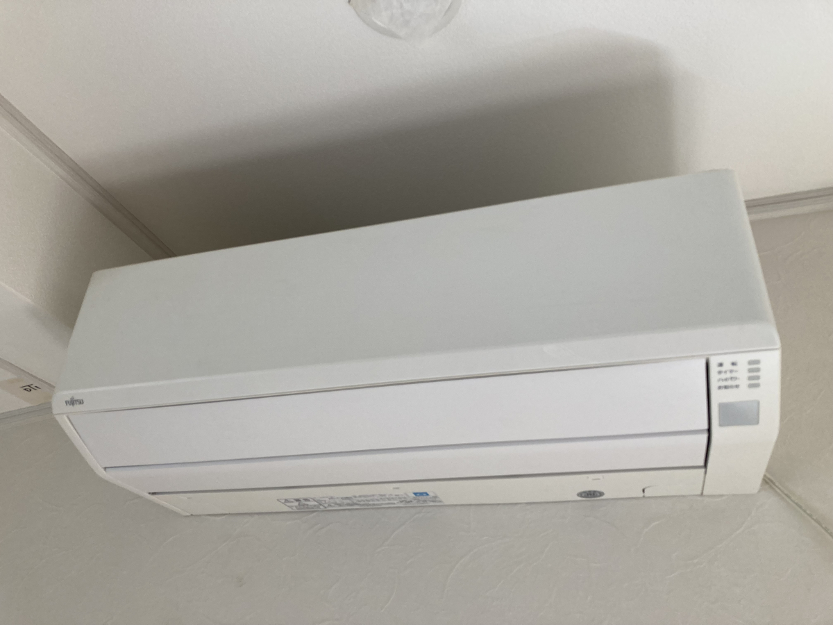 東京都西東京市の壁掛けエアコンの作業前1