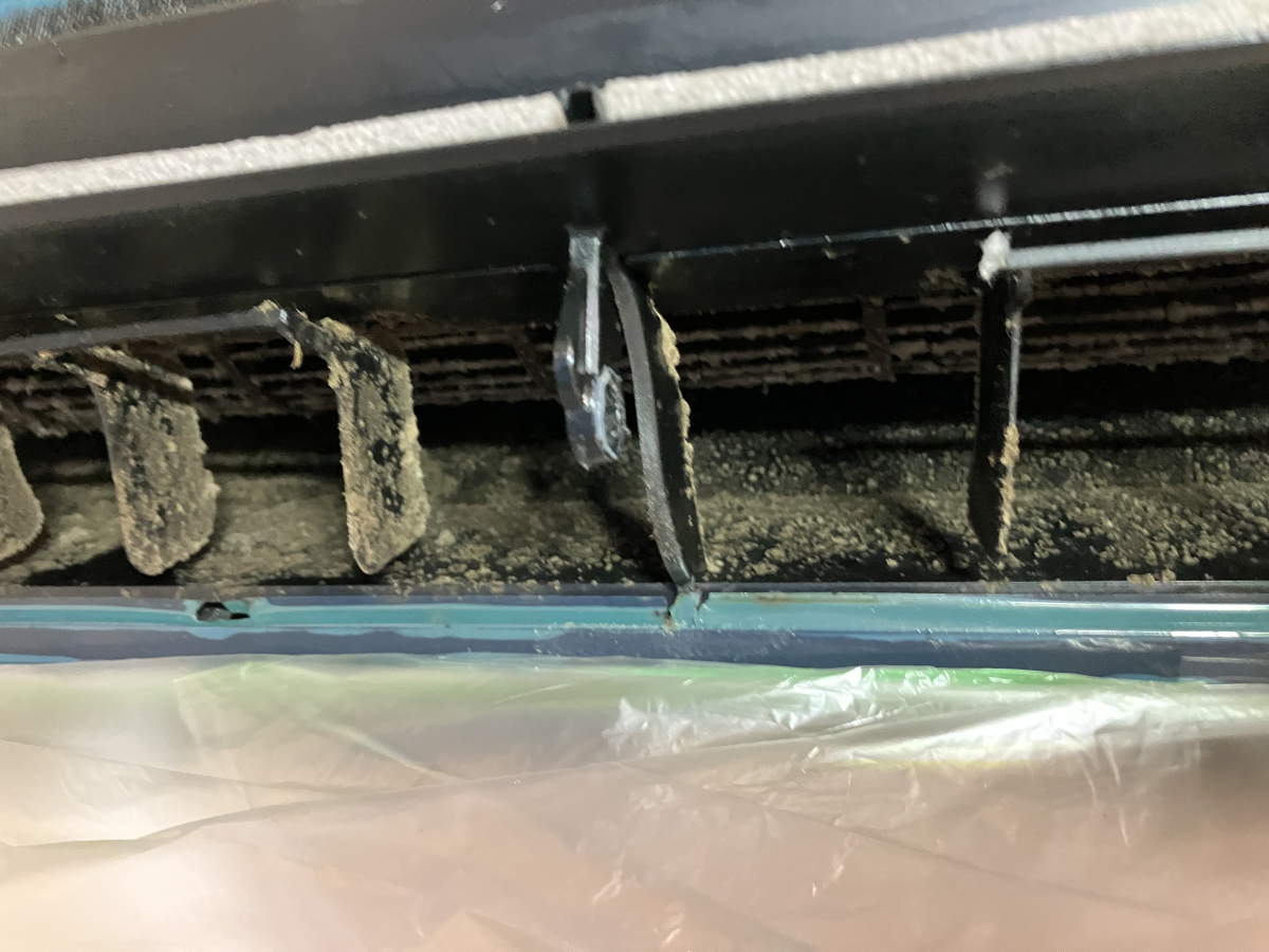 神奈川県川崎市多摩区の壁掛けエアコンの作業前3