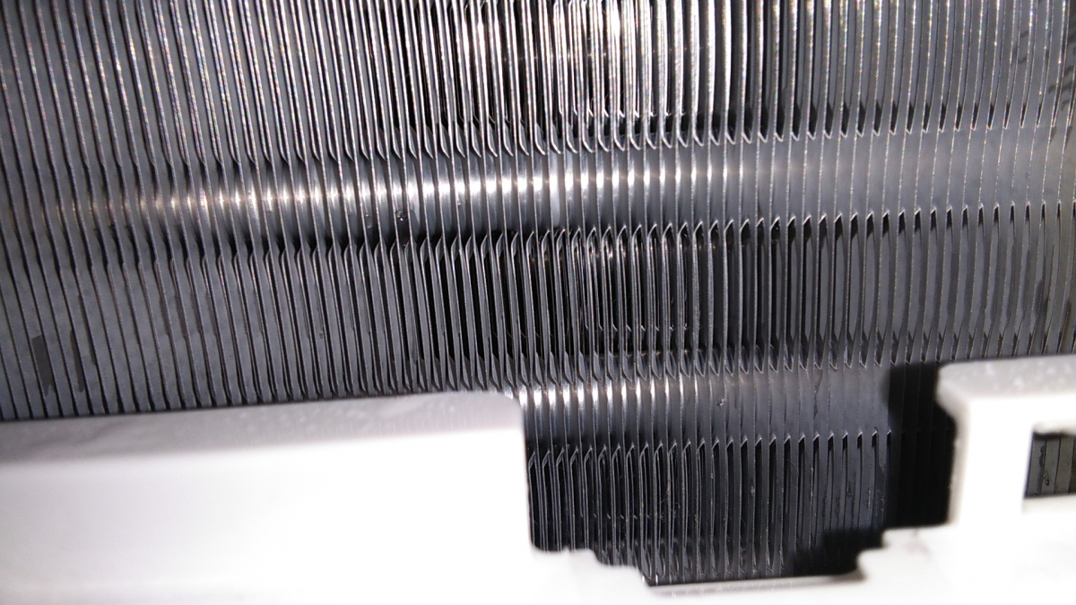 岩手県二戸市の業務用壁掛けエアコンの作業後1