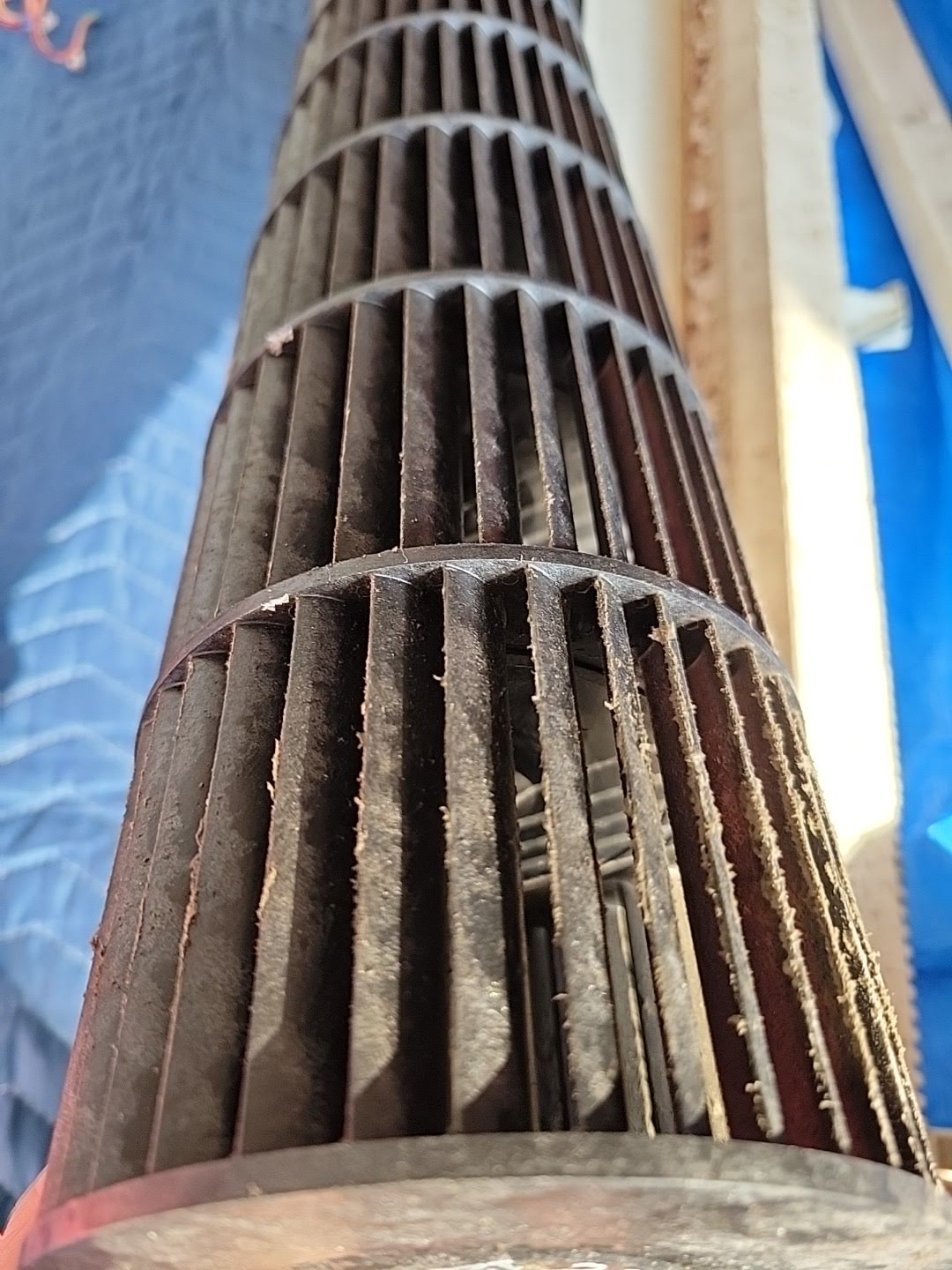 宮崎県延岡市のお掃除機能付きエアコンの作業前2