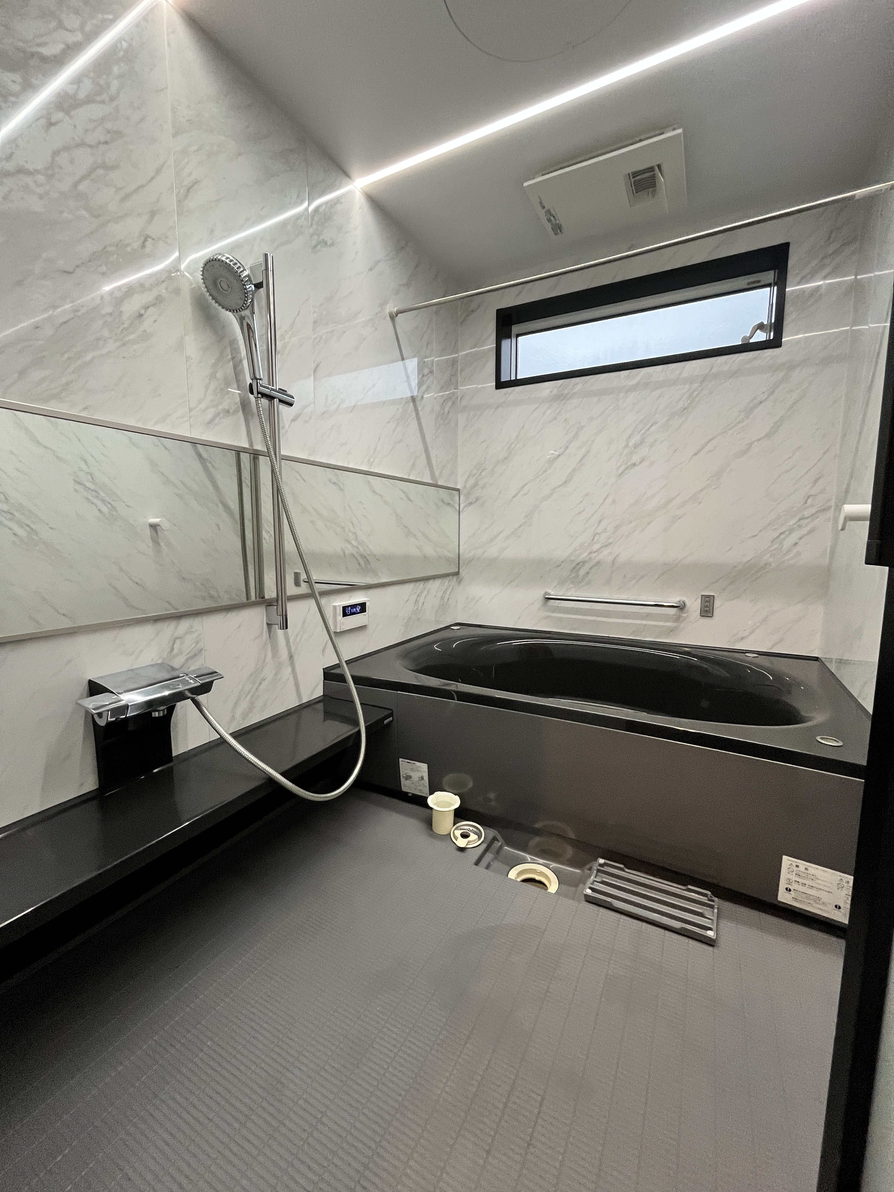 兵庫県川西市猪名川町の浴室・お風呂クリーニングの作業後3