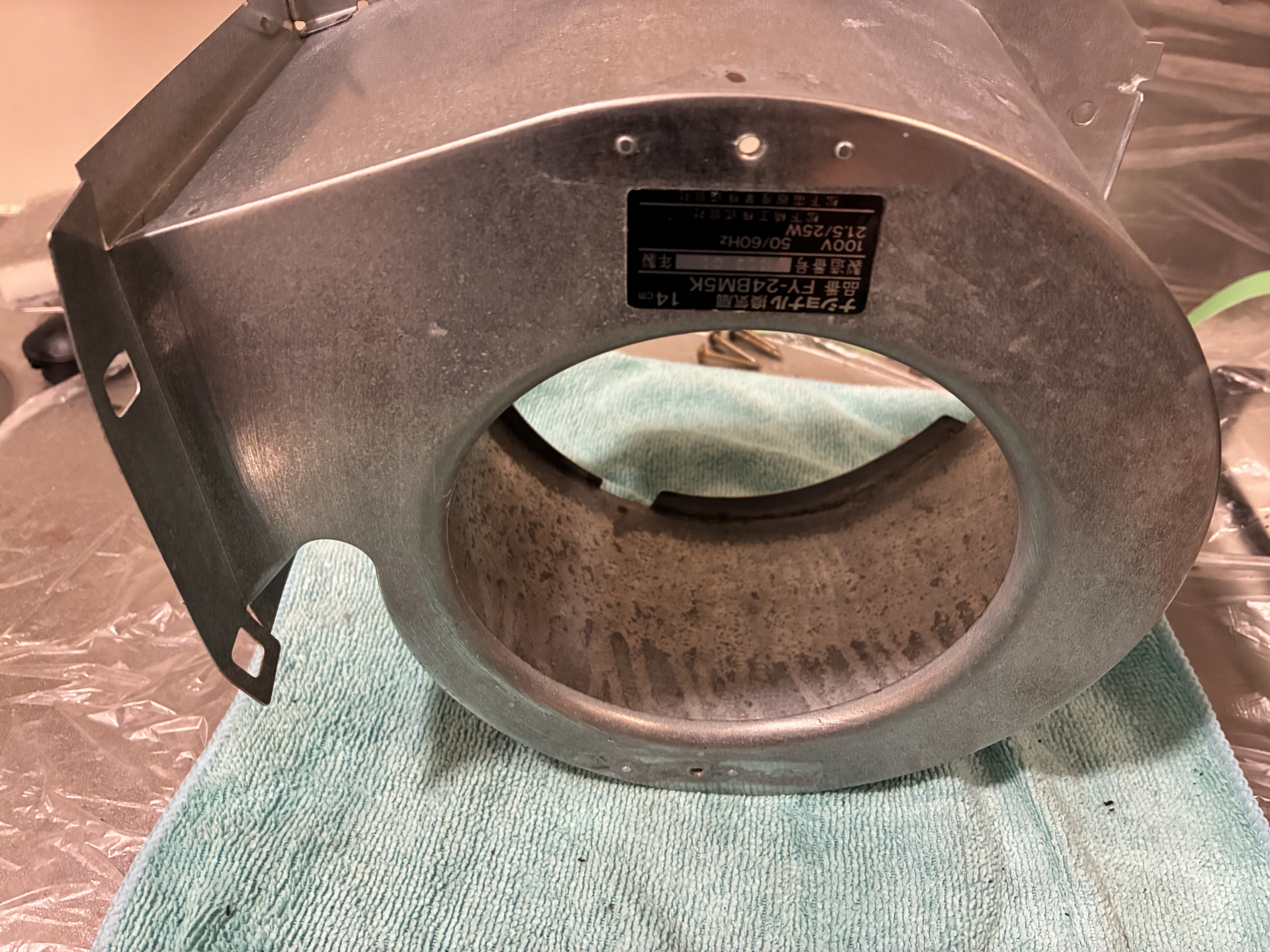 茨城県牛久市のレンジフードクリーニングの作業後2