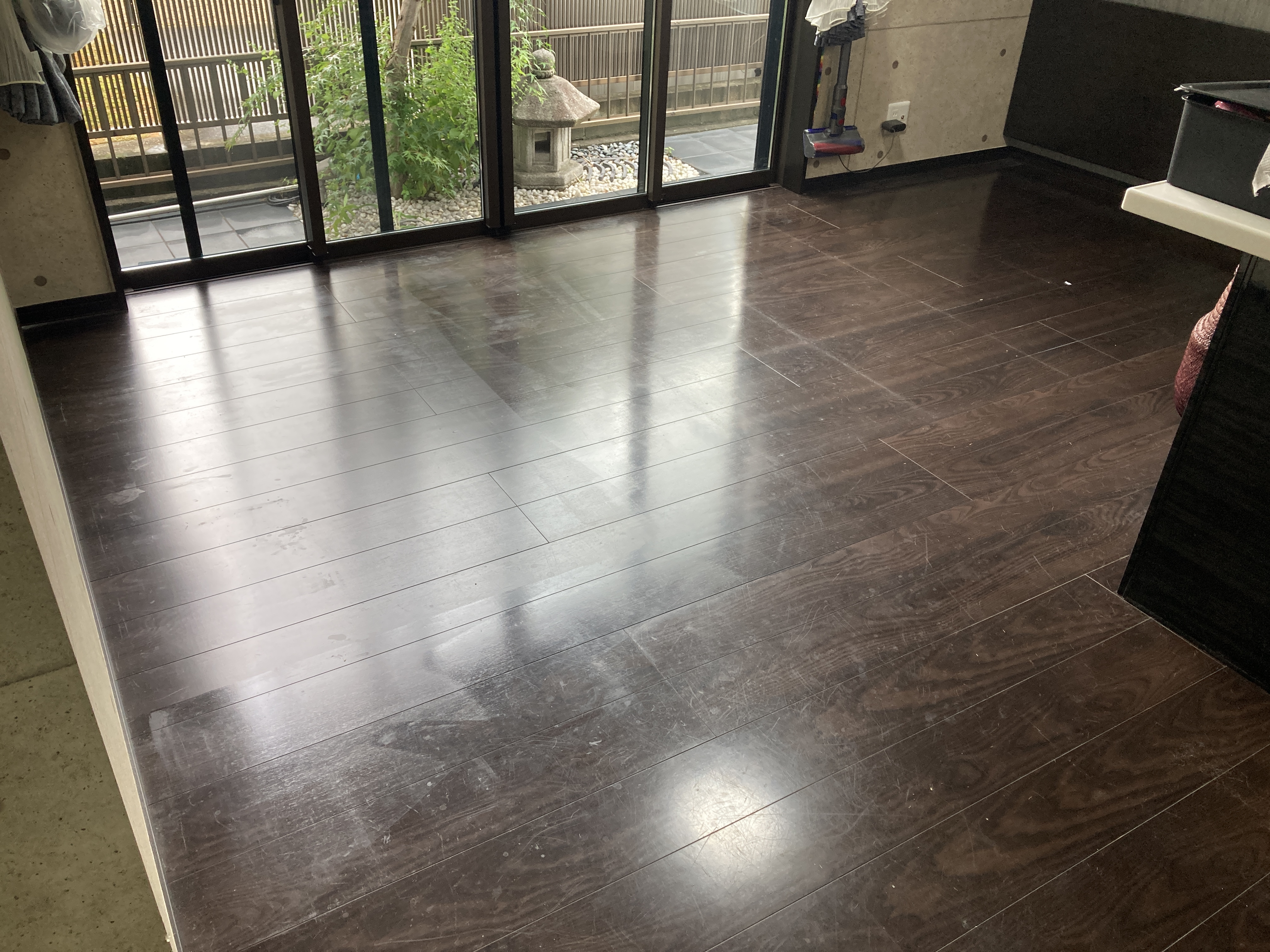 京都府京都市伏見区竹田田中宮町のフローリングクリーニングの作業前1