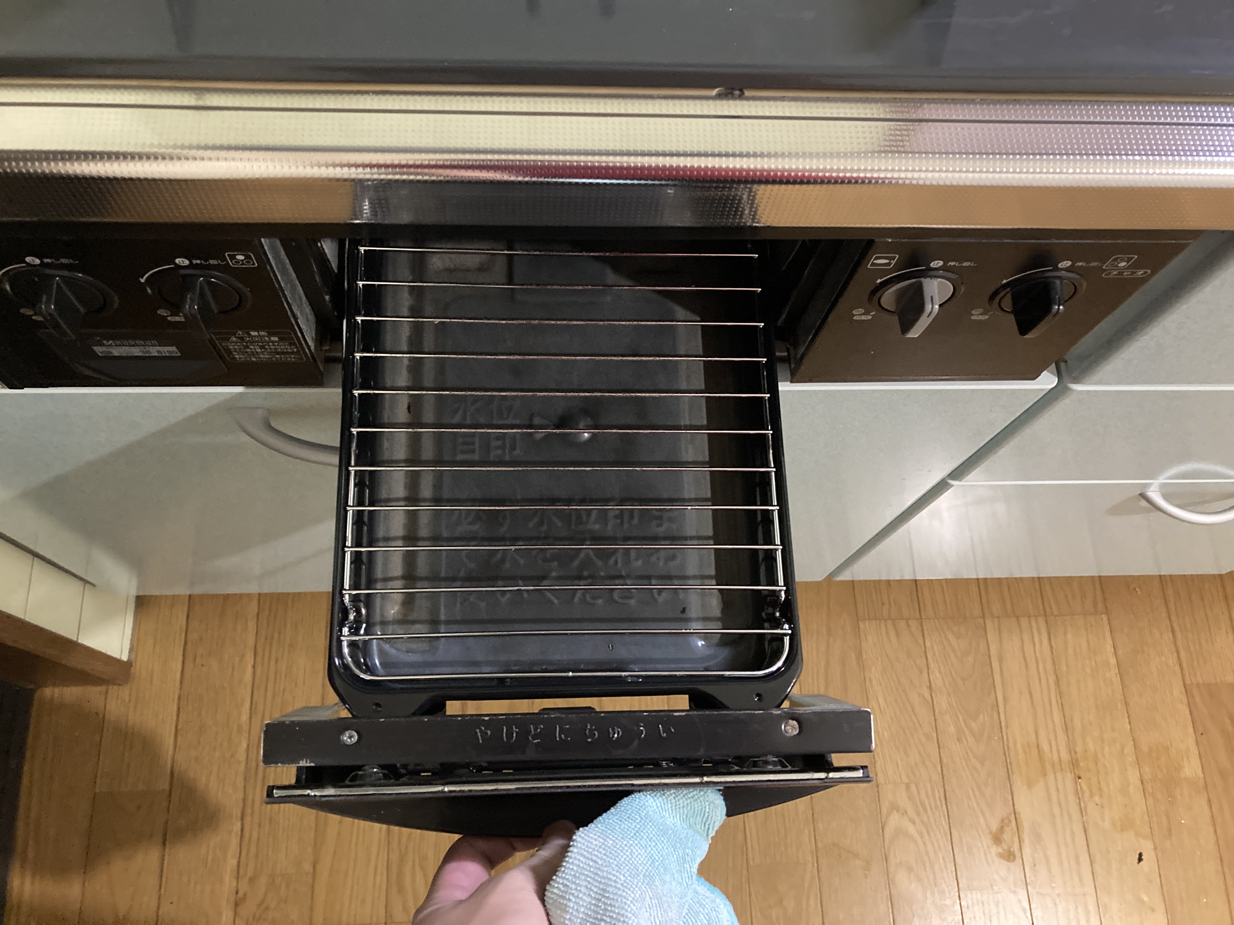 京都府京都市左京区下鴨神殿町のキッチンクリーニングの作業後2