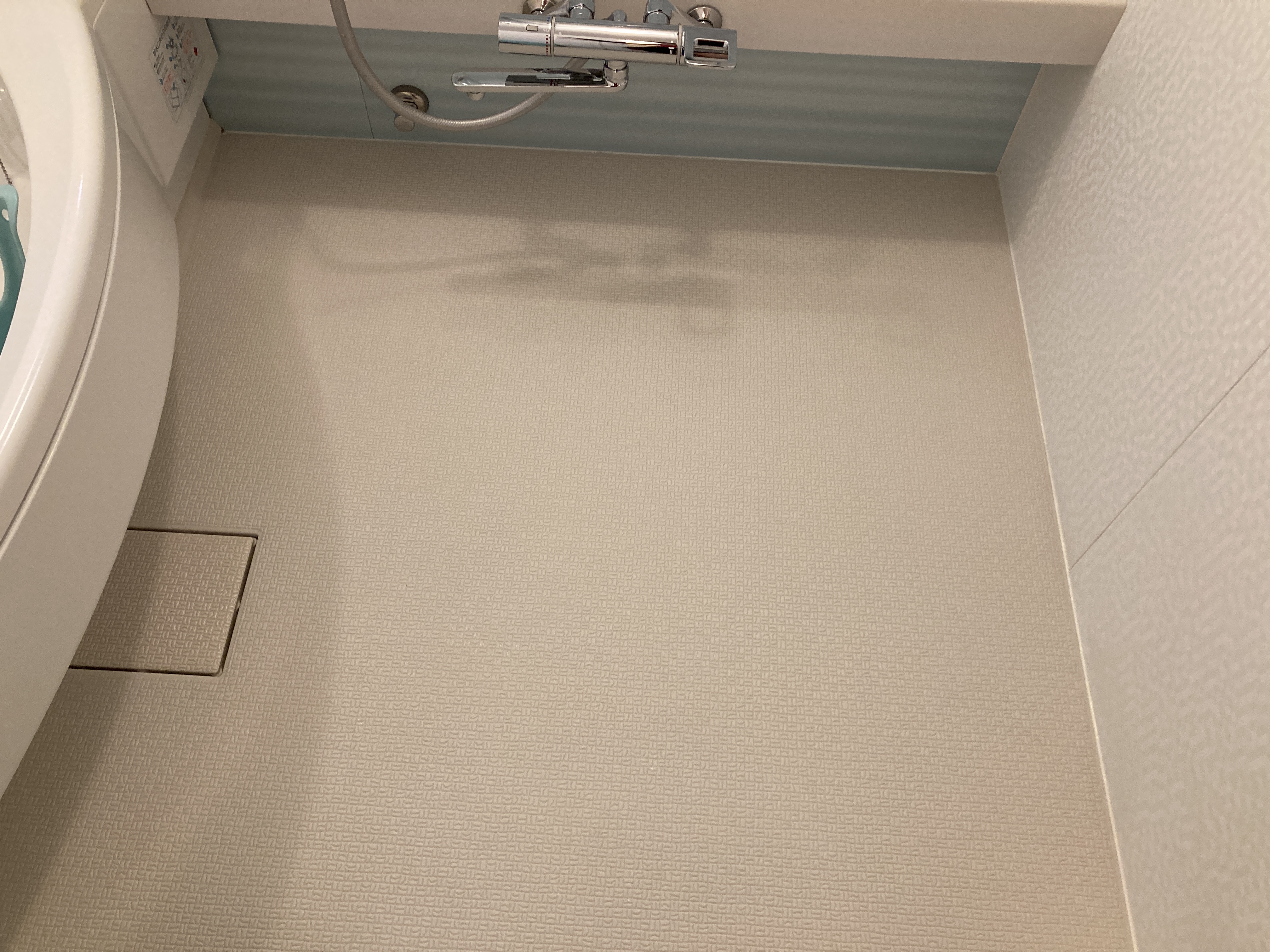 京都府京都市西京区大枝北沓掛町の浴室・お風呂クリーニングの作業後3