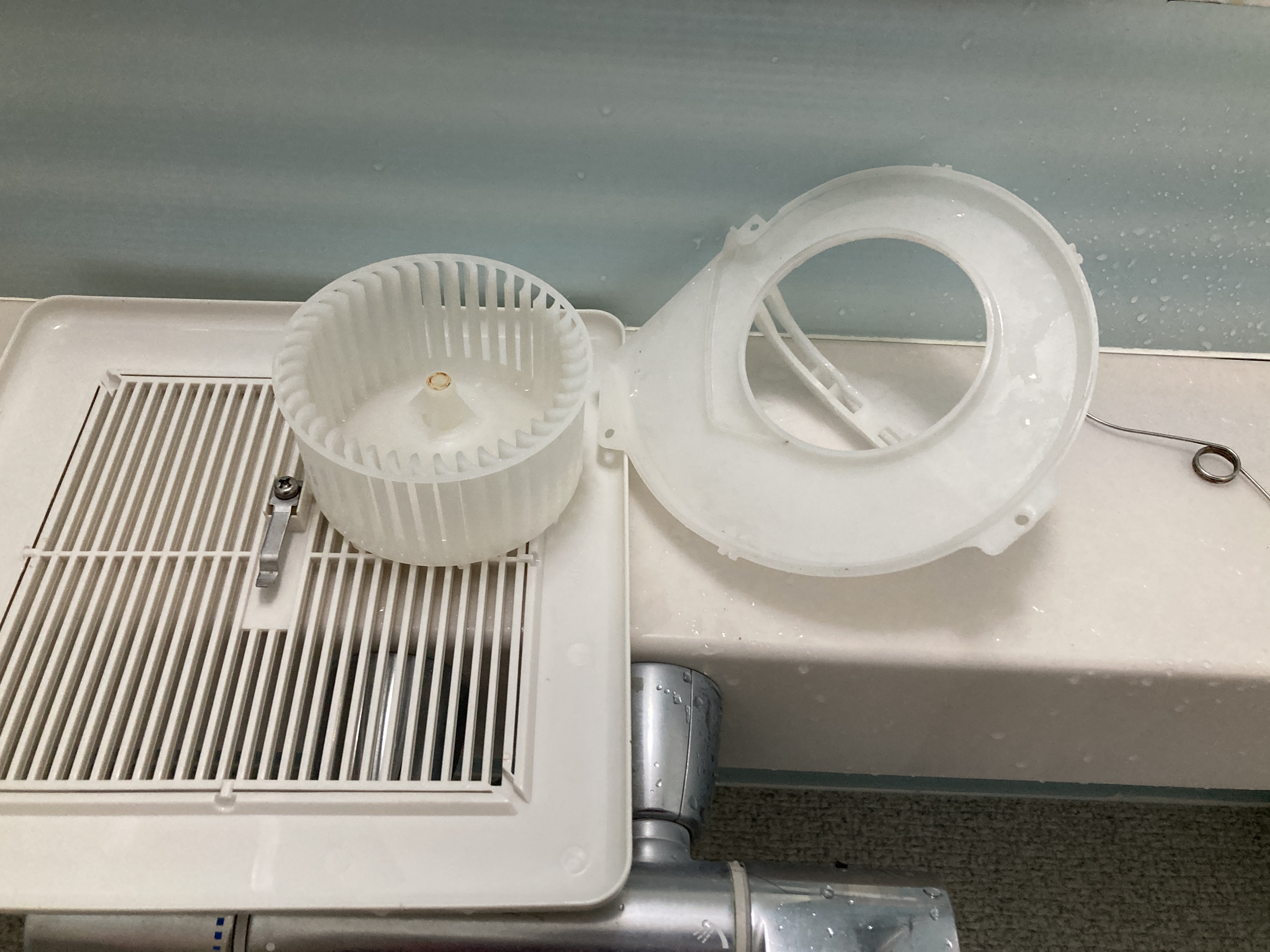 京都府京都市左京区松ケ崎樋ノ上町の浴室・お風呂クリーニングの作業後1