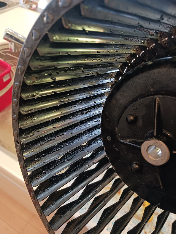 神奈川県横浜市鶴見区のレンジフードクリーニングの作業後2