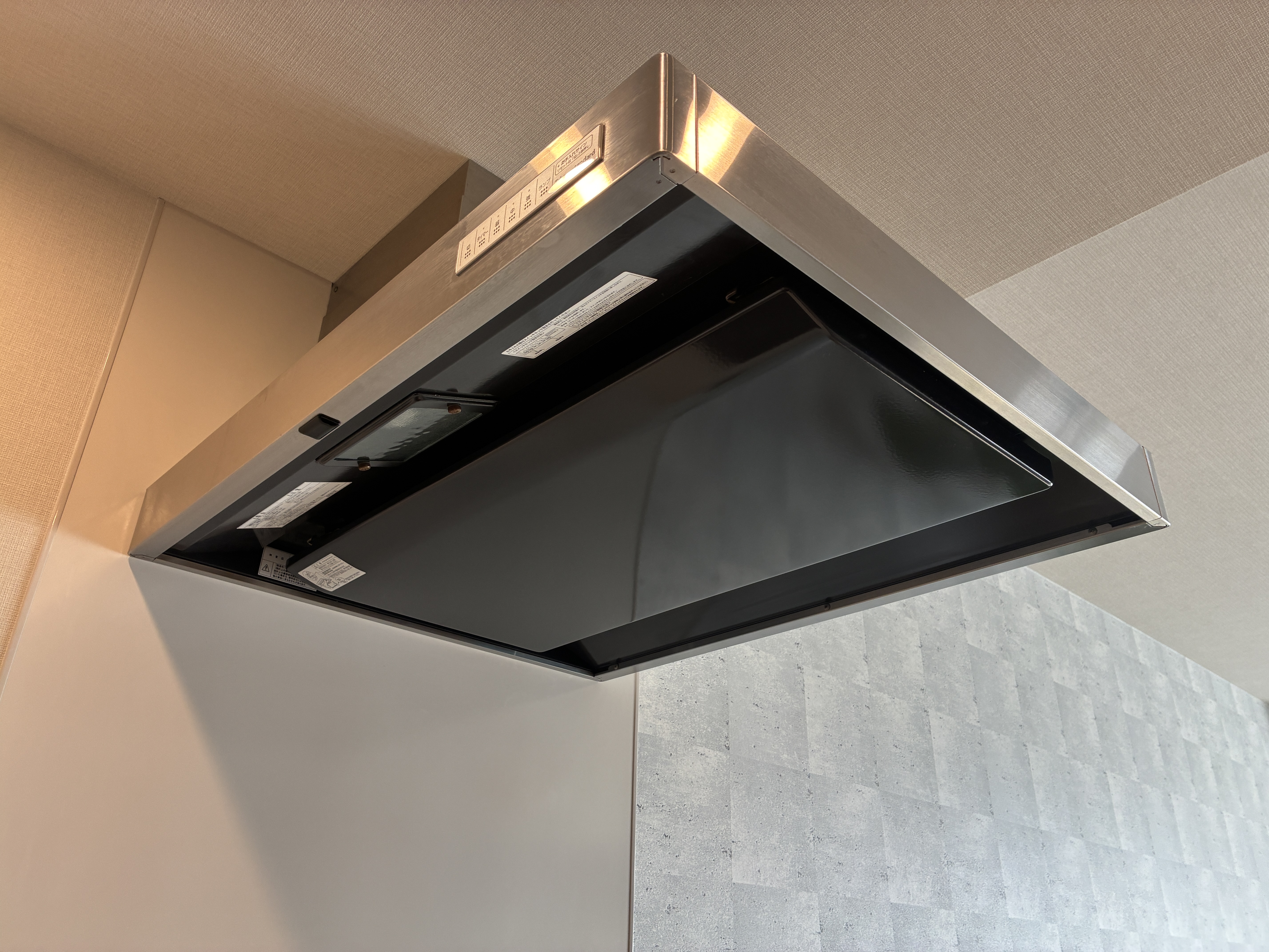 茨城県守谷市のレンジフードクリーニングの作業後1