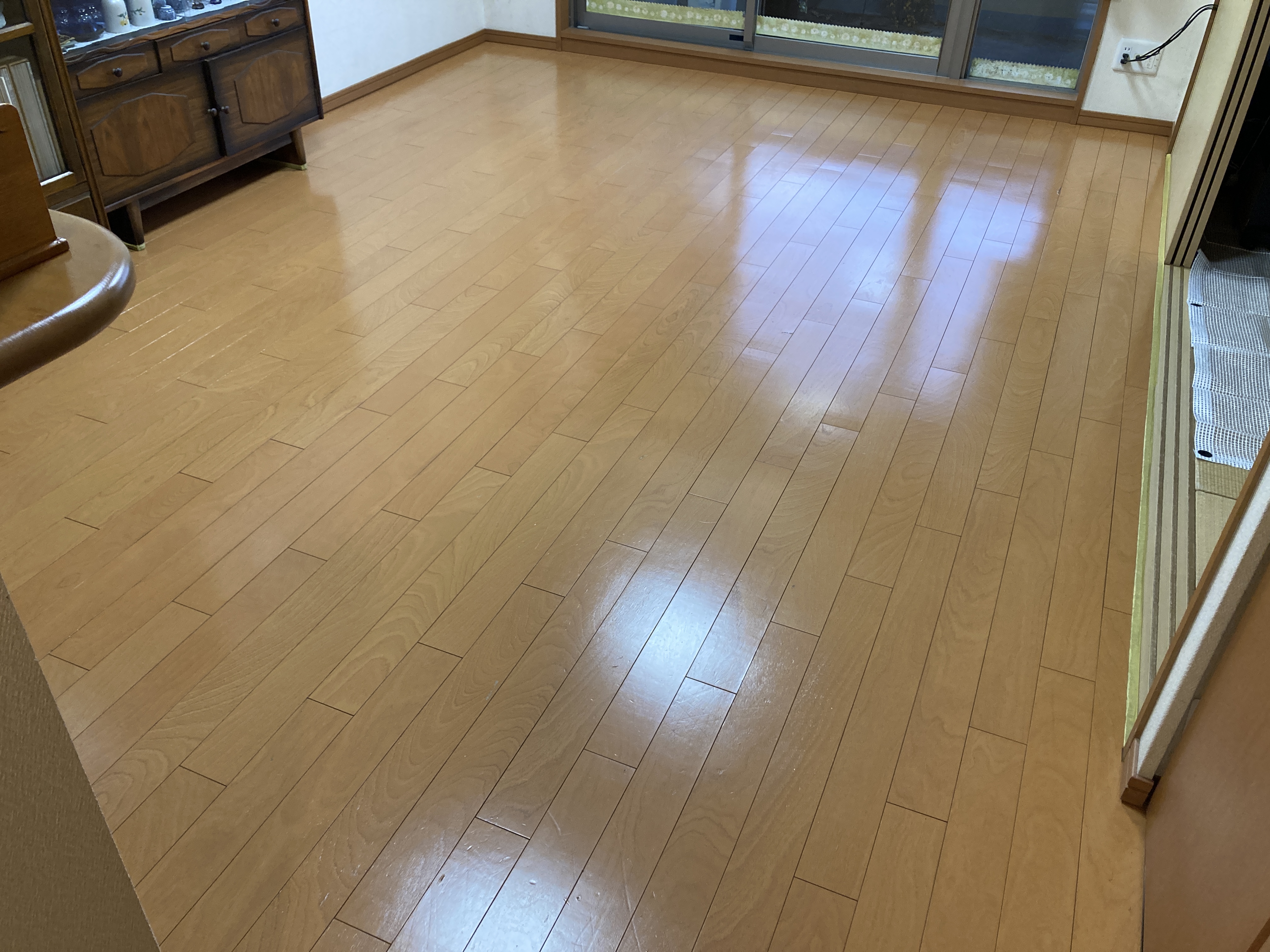 京都府京都市中京区柳八幡町のフローリングクリーニングの作業後3