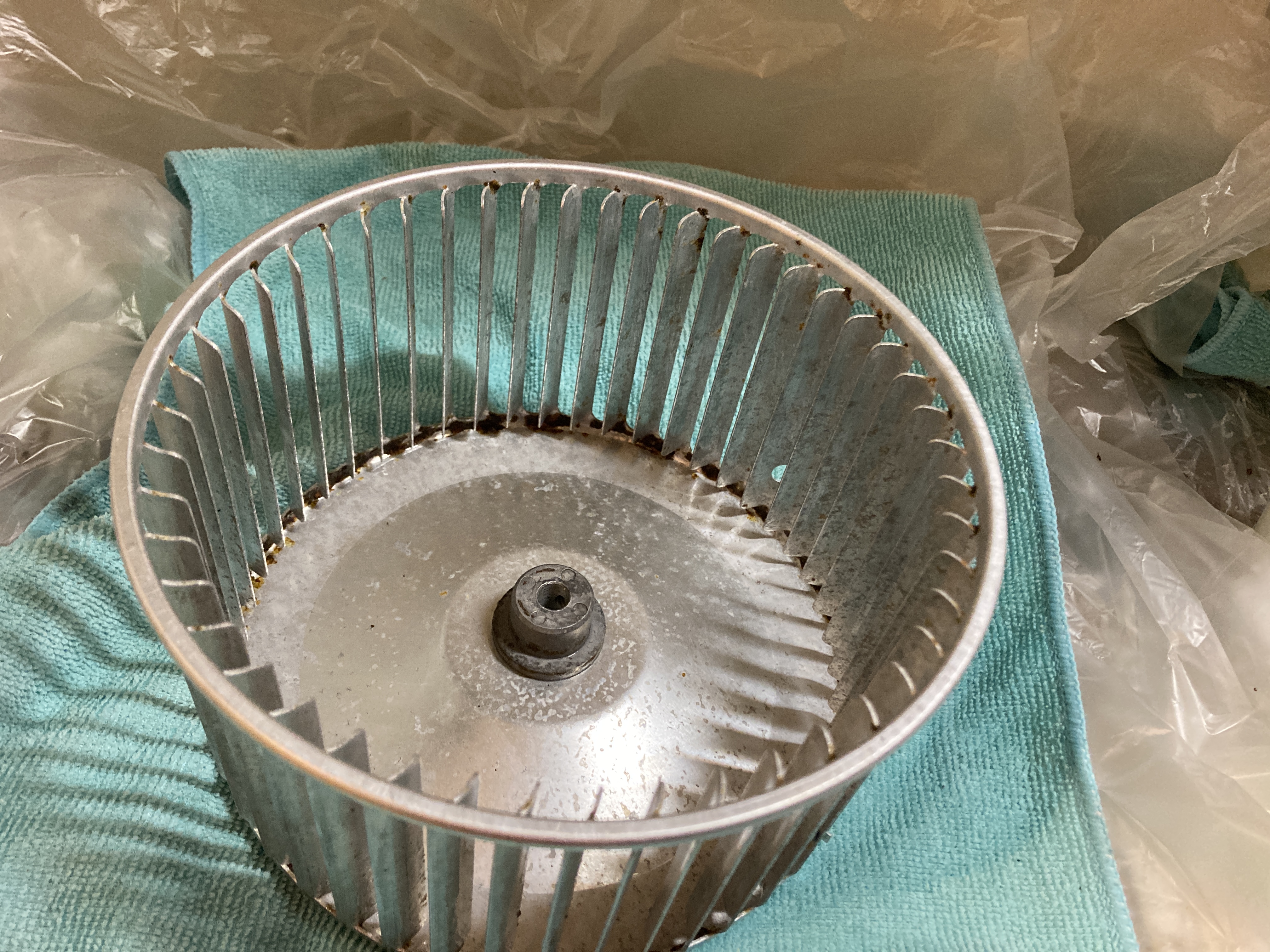 京都府京都市北区上賀茂深泥池町のレンジフードクリーニングの作業後1