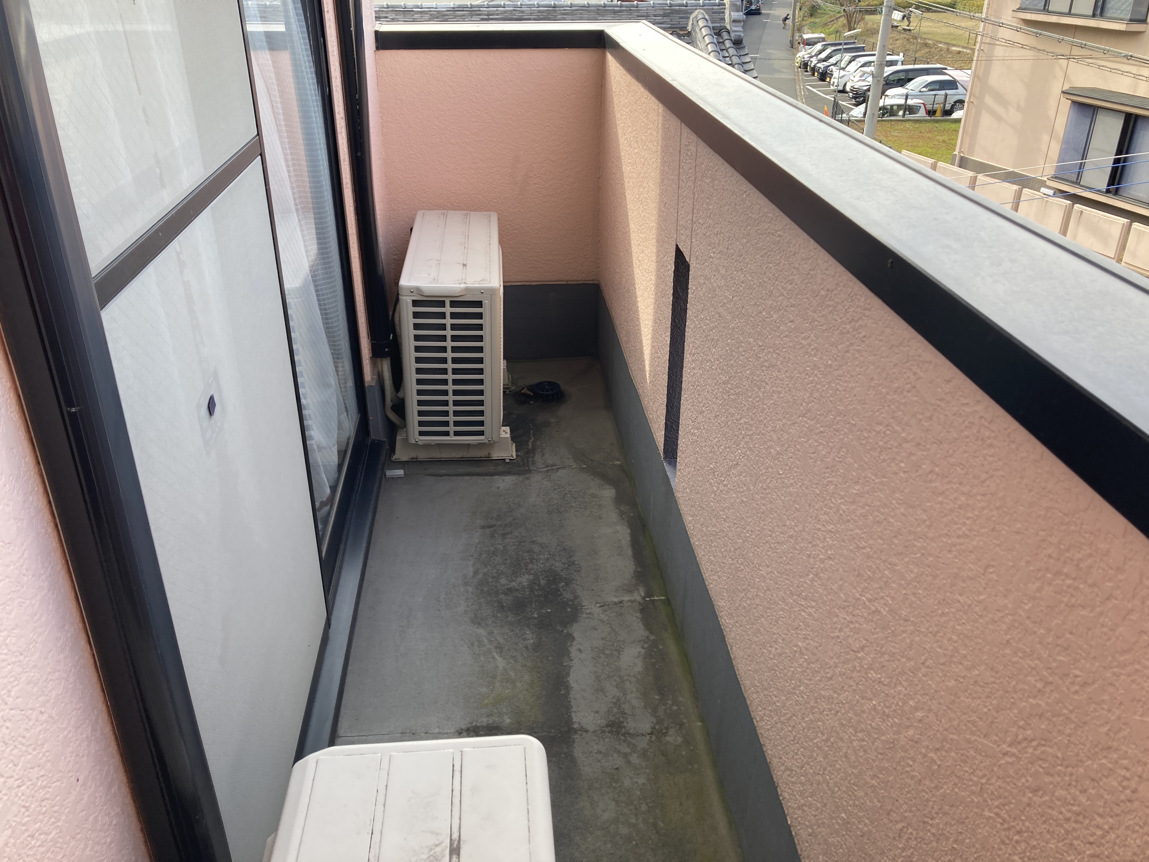 京都府京都市南区吉祥院石原長田町のベランダ・バルコニークリーニングの作業前1