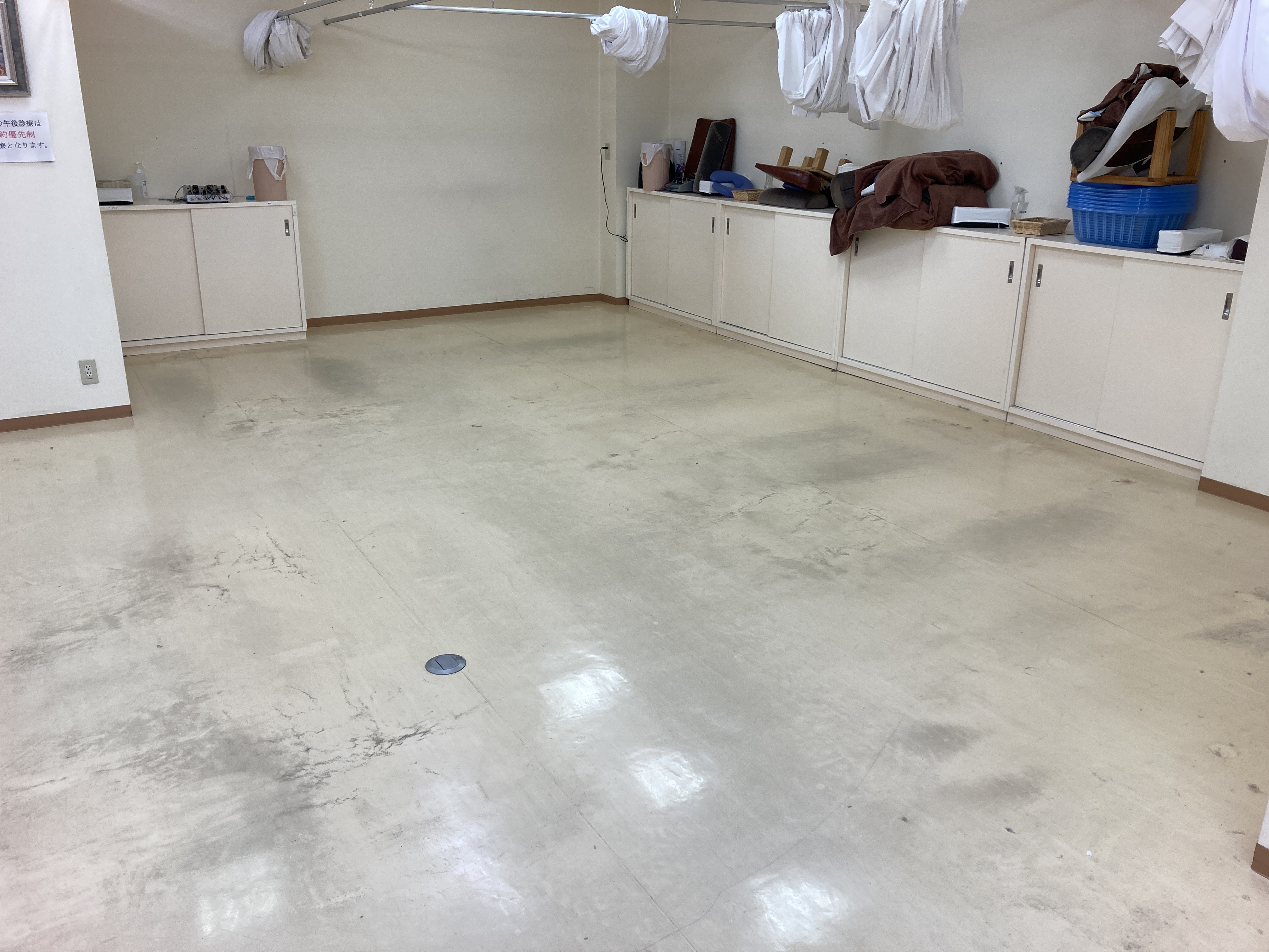 京都府京都市東山区本町の店舗清掃の作業前1