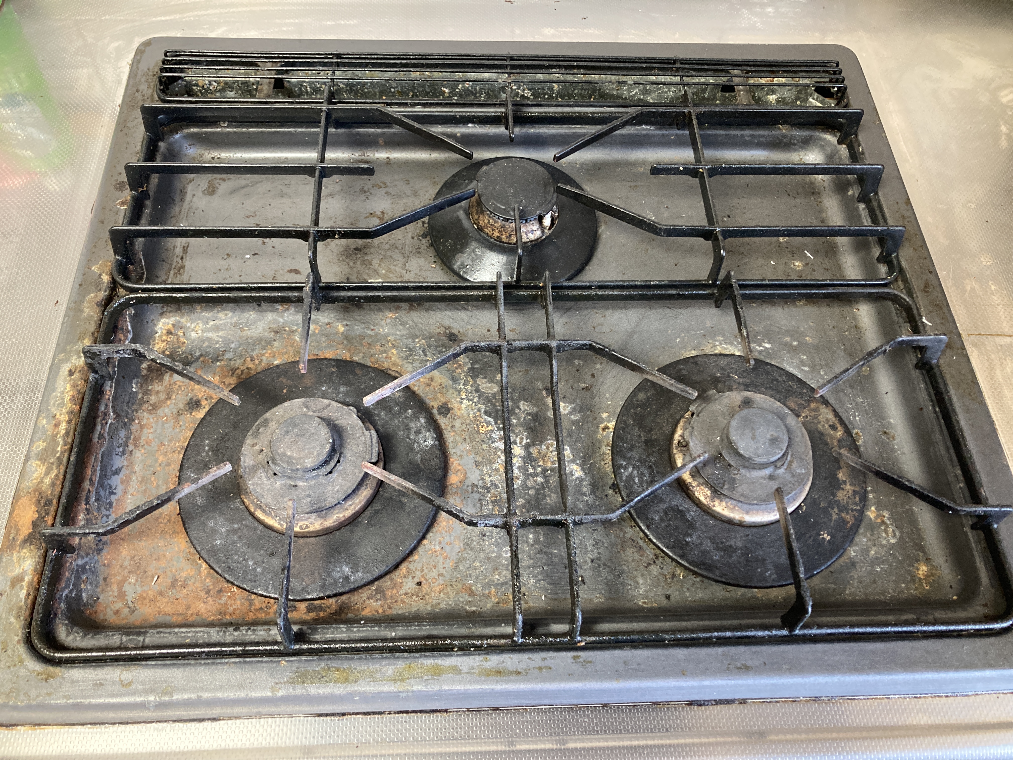 京都府向日市寺田町南垣内のキッチンクリーニングの作業前1