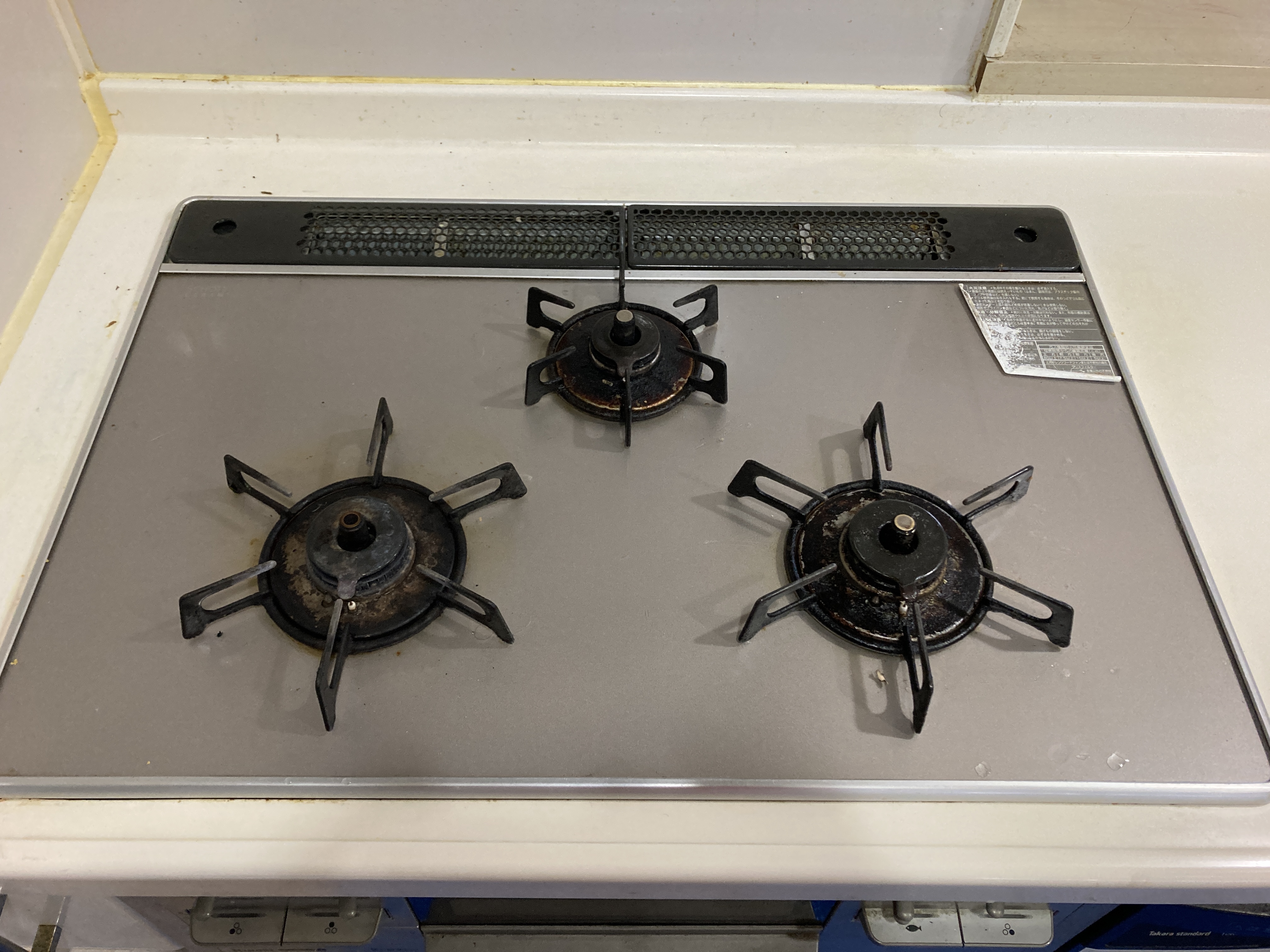 京都府京都市山科区西野楳本町のキッチンクリーニングの作業前2