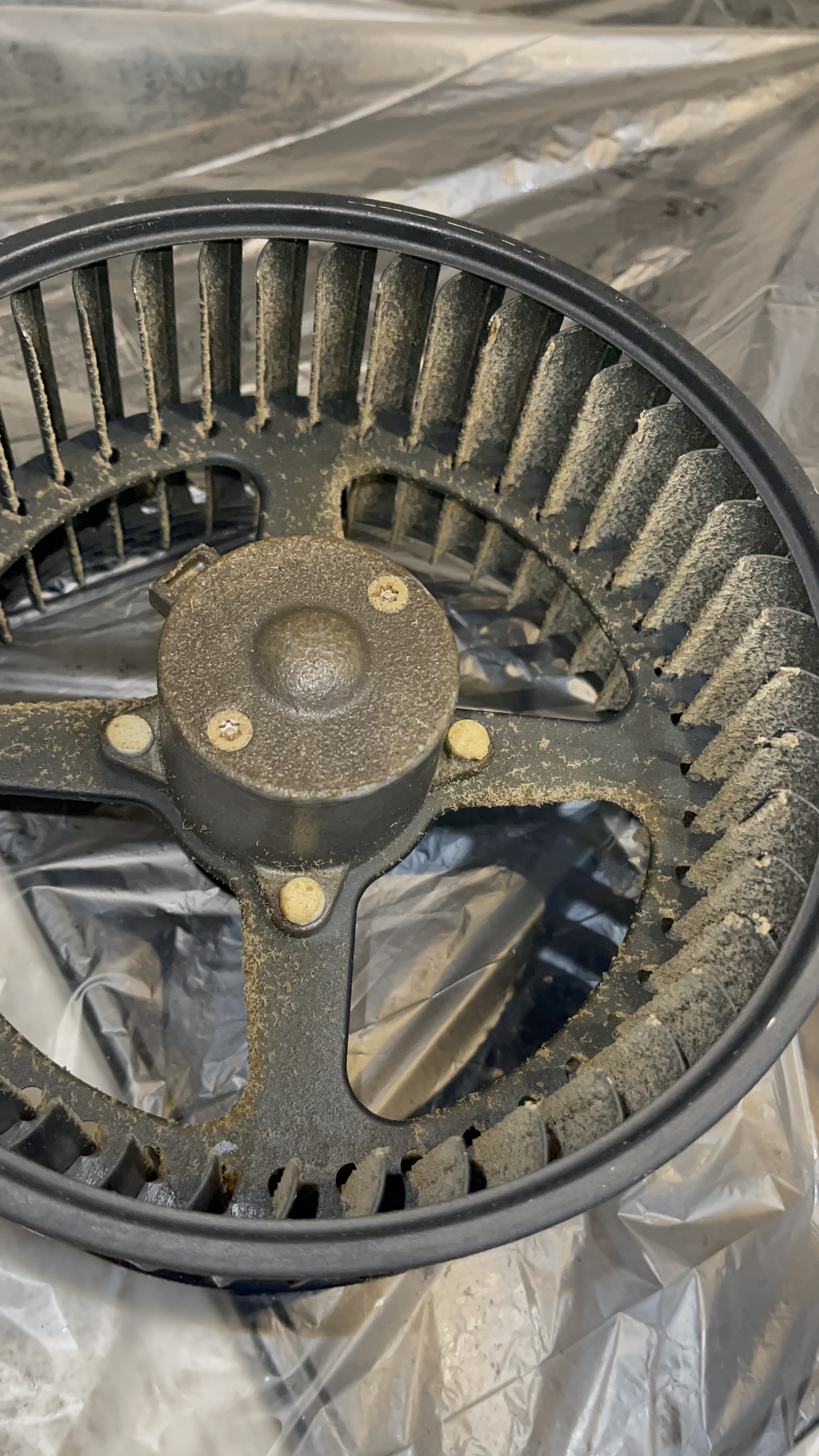 京都府京都市中京区のレンジフードクリーニングの作業前1