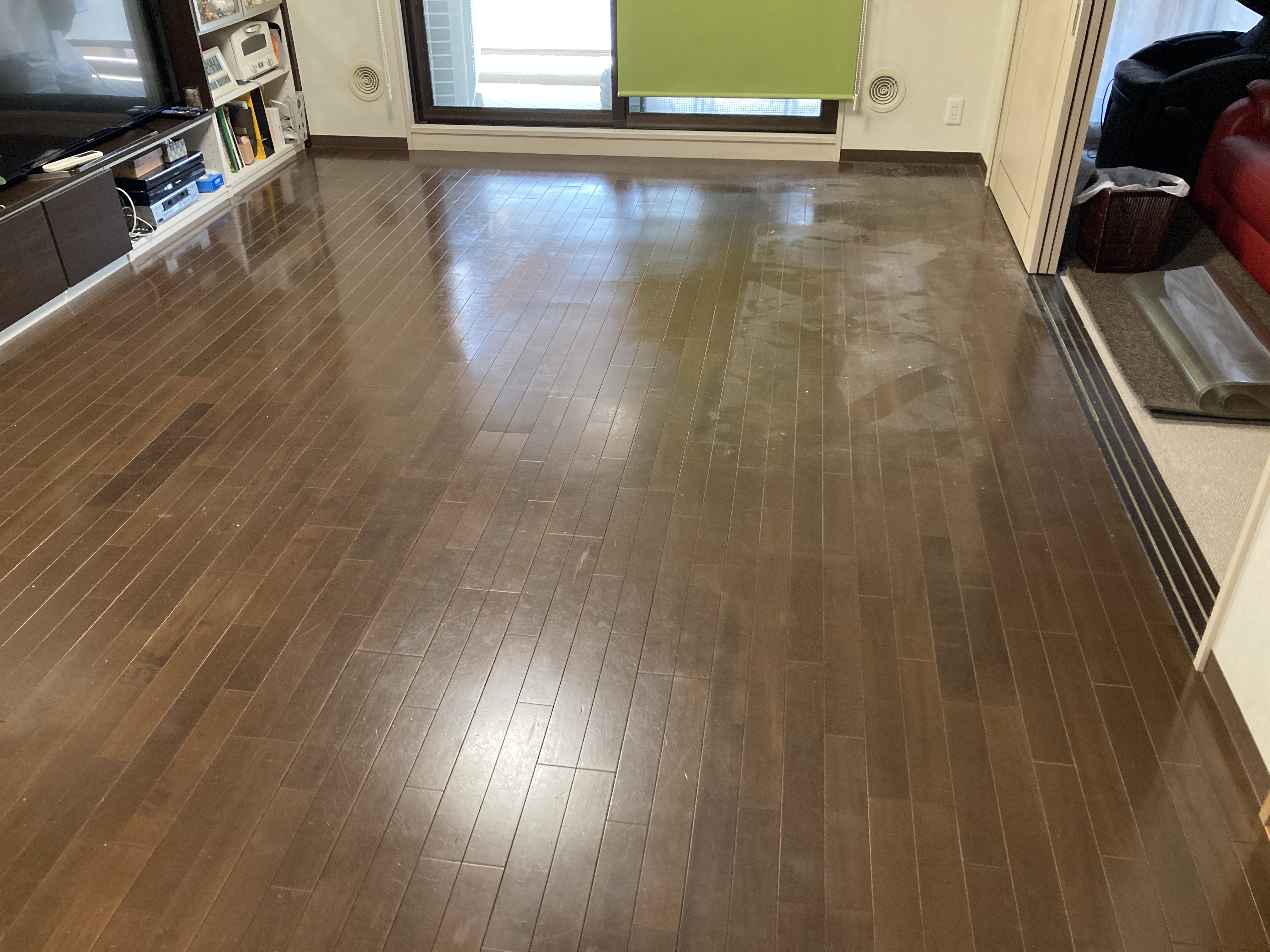 京都府京都市中京区壬生森町のフローリングクリーニングの作業前1