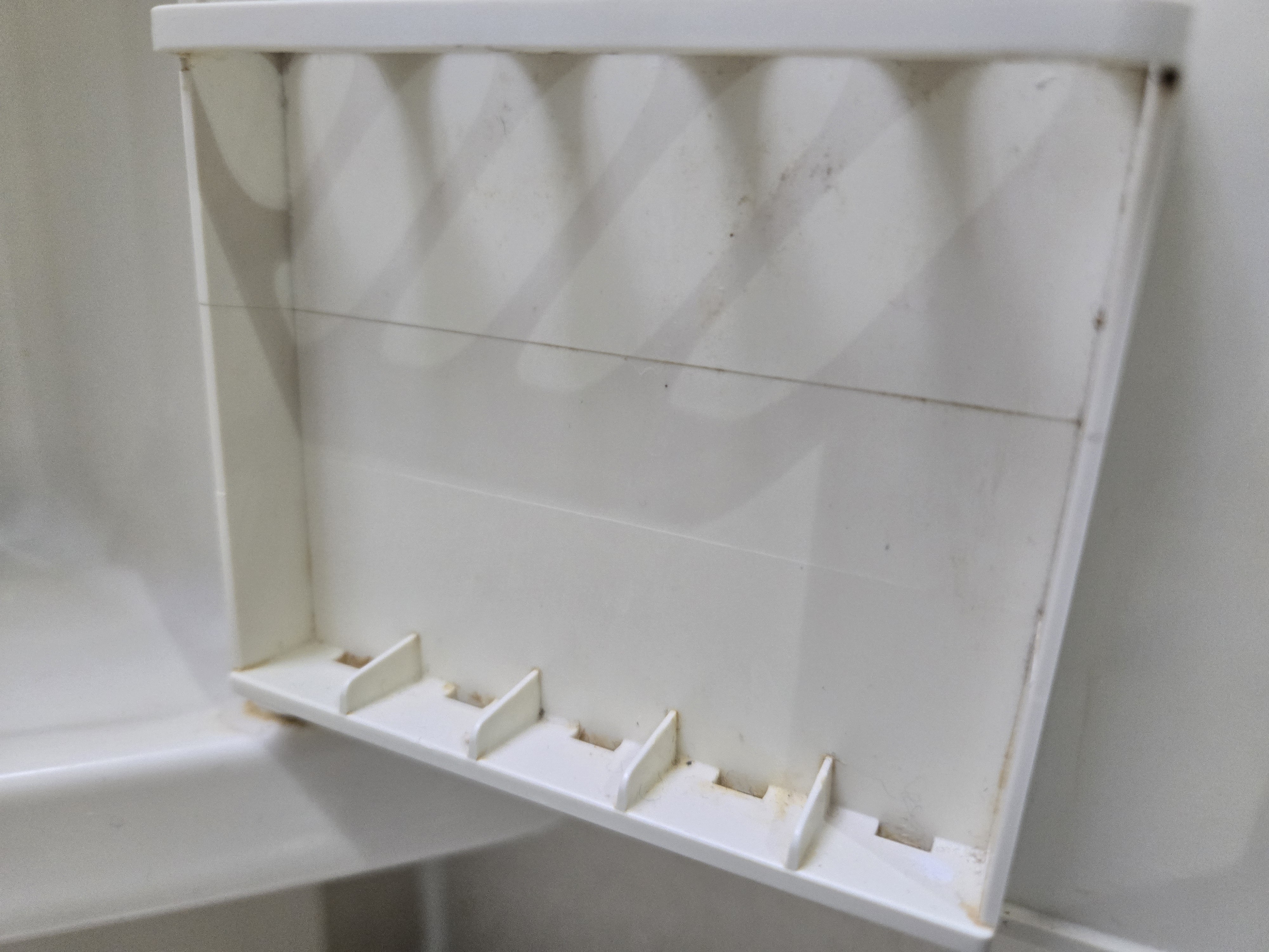 東京都小平市の浴室・お風呂クリーニングの作業前1