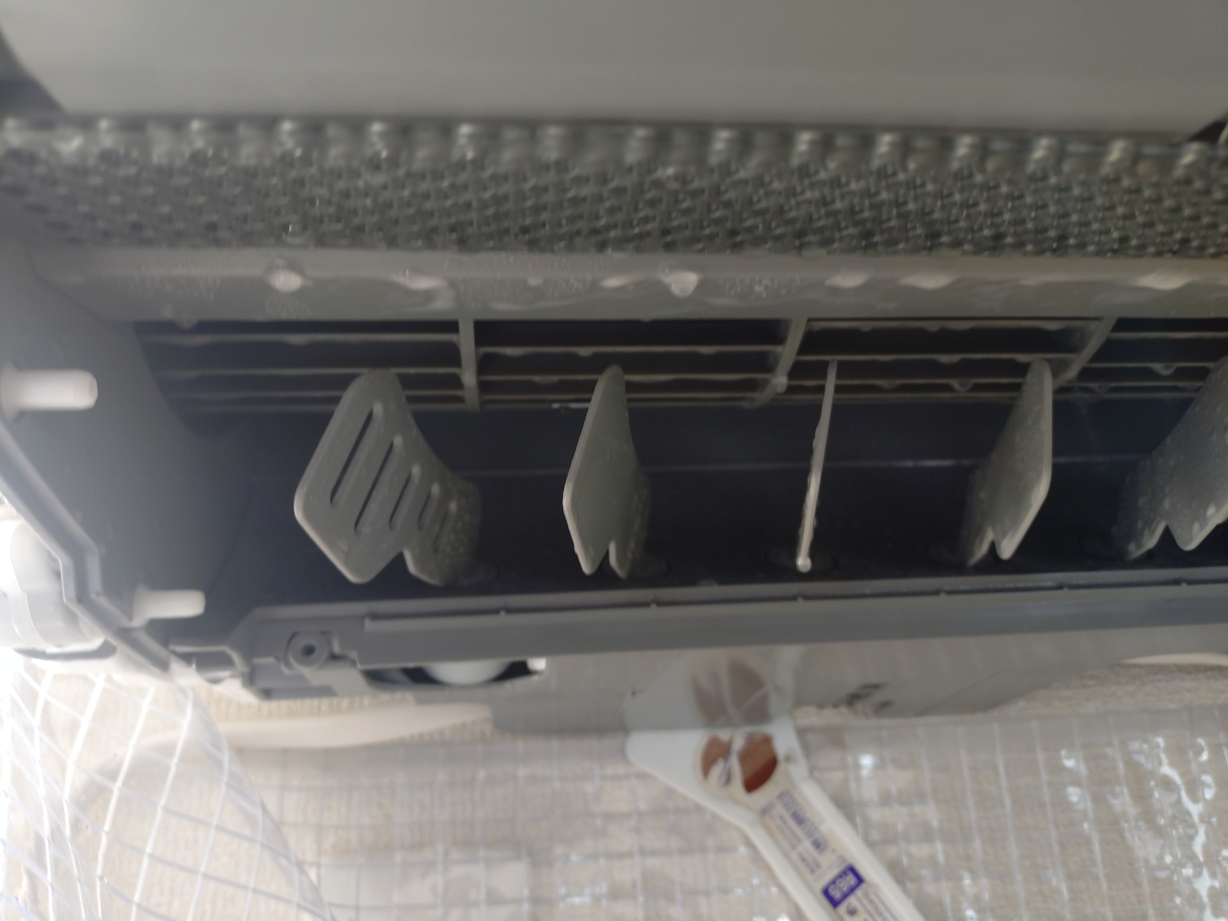 東京都小平市のお掃除機能付きエアコンの作業後1