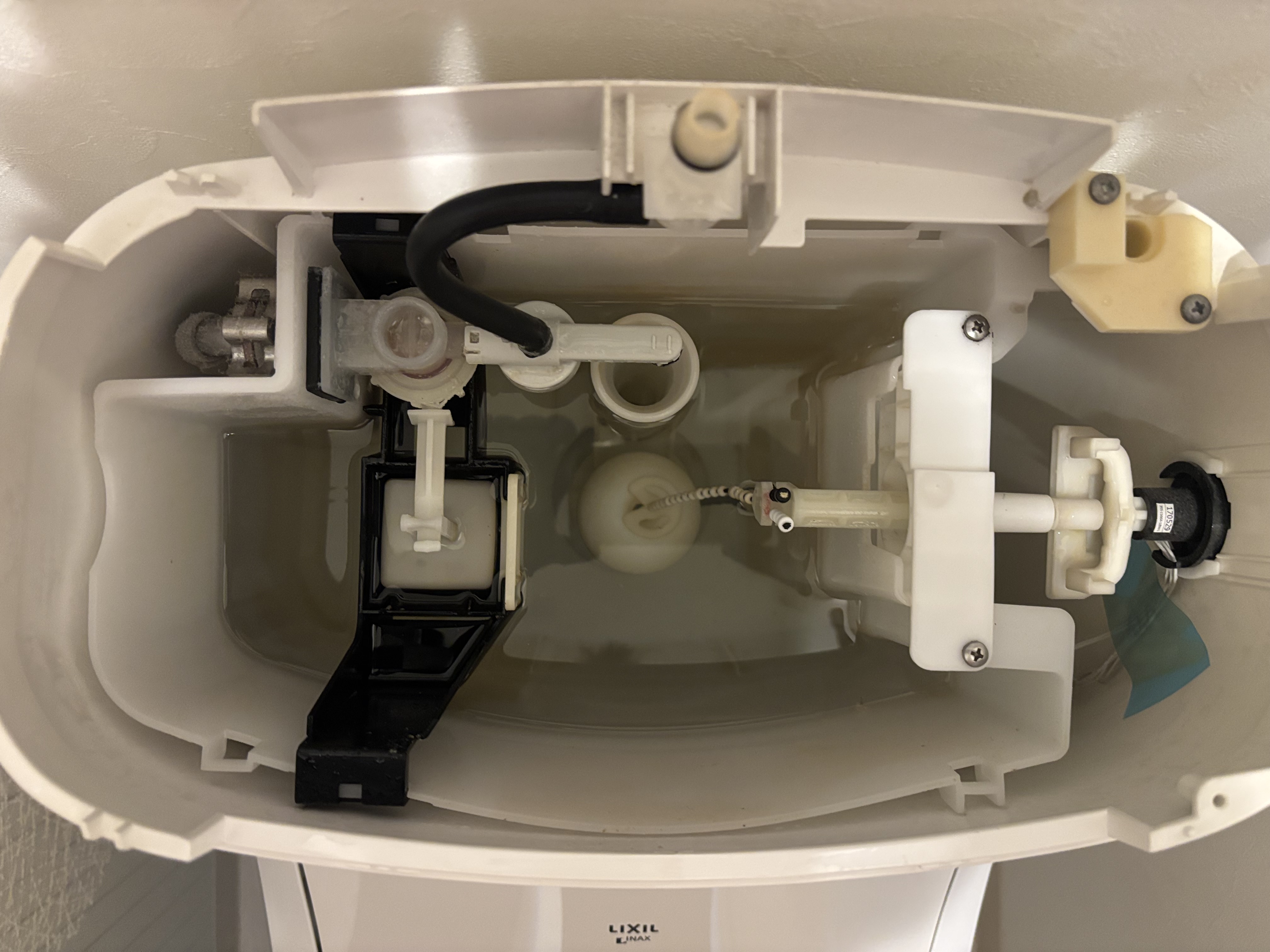 埼玉県新座市のトイレクリーニングの作業後1