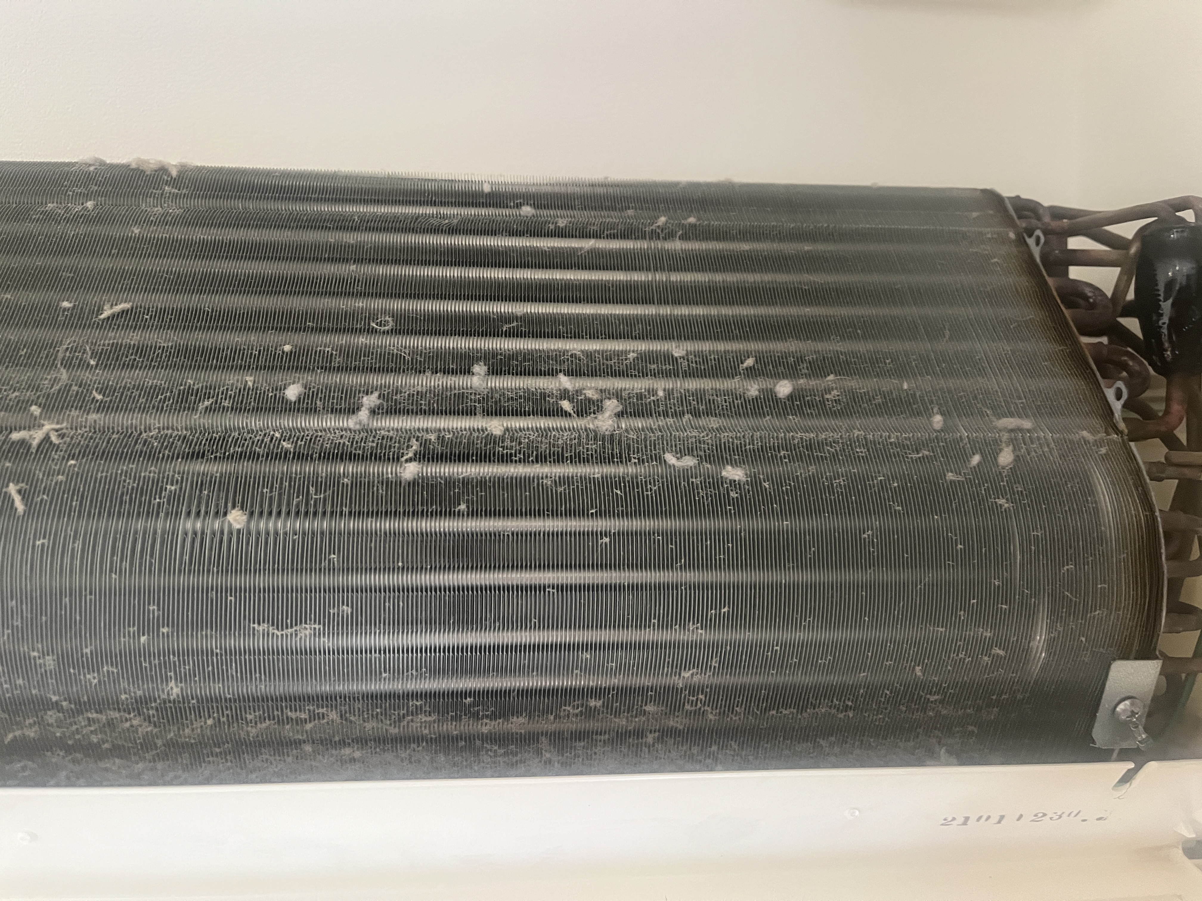 愛知県名古屋市緑区のお掃除機能付きエアコンの作業前1