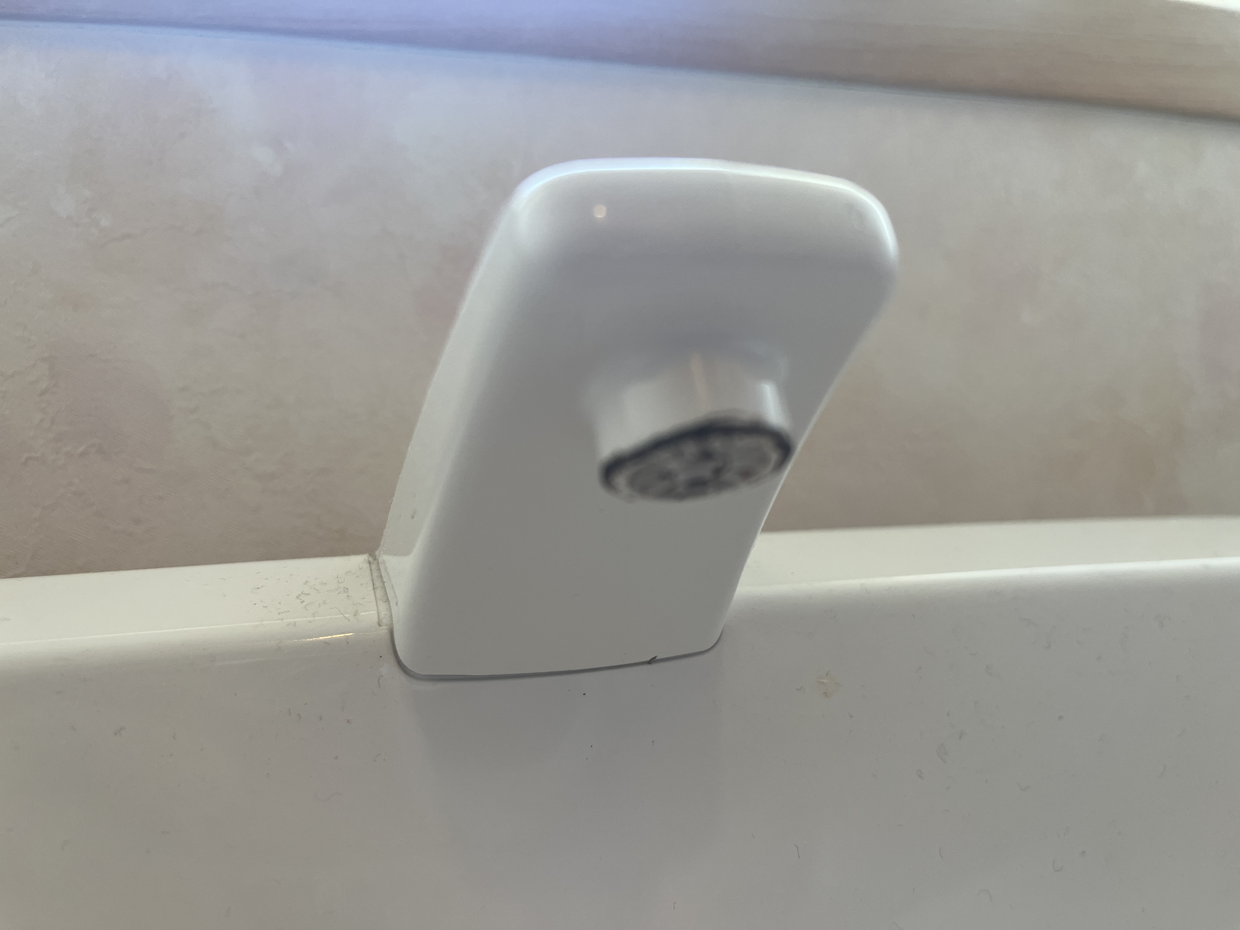 愛知県豊橋市のトイレクリーニングの作業前1