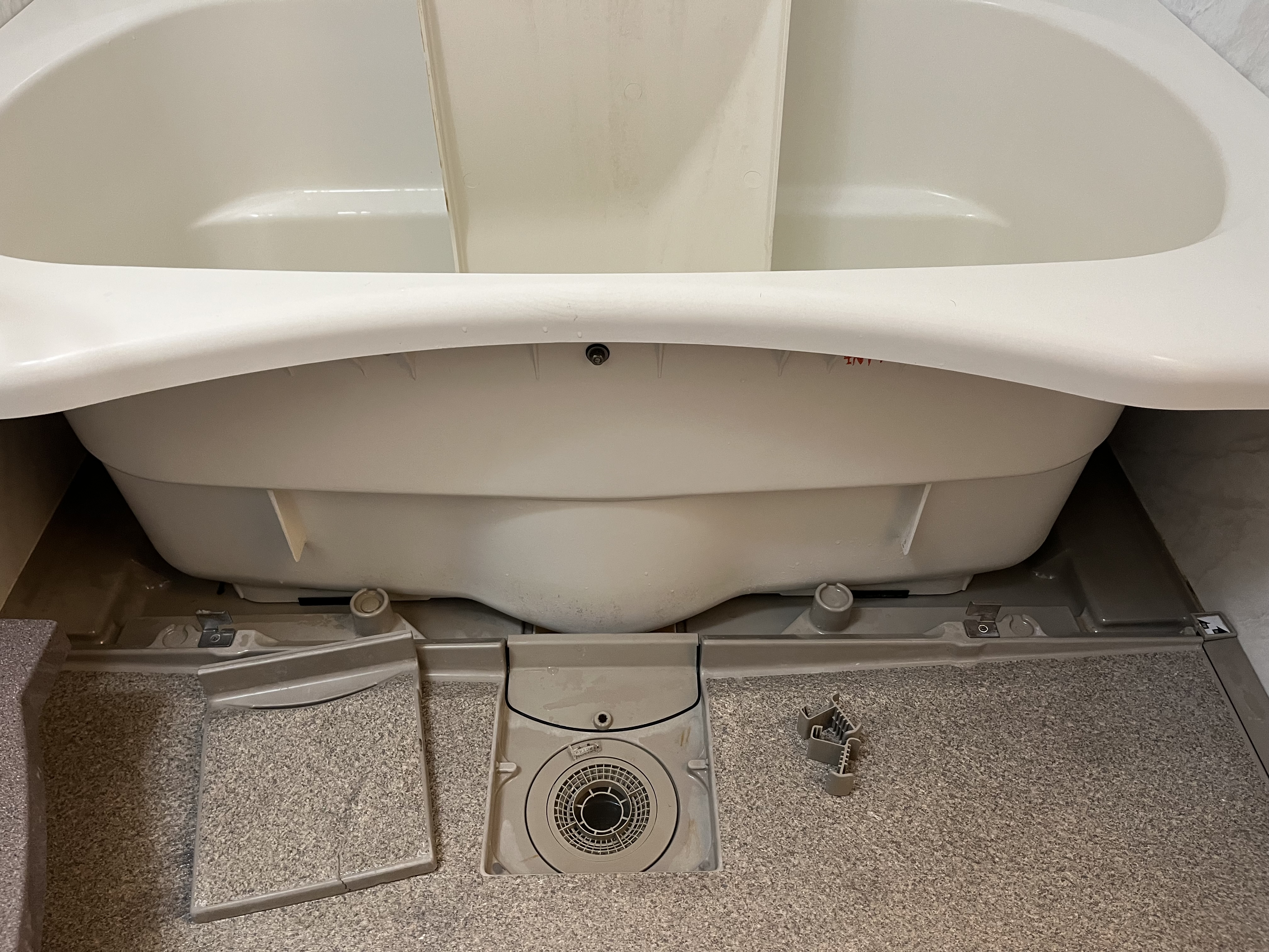 京都府京都市北区紫野雲林院町の浴室・お風呂クリーニングの作業後1