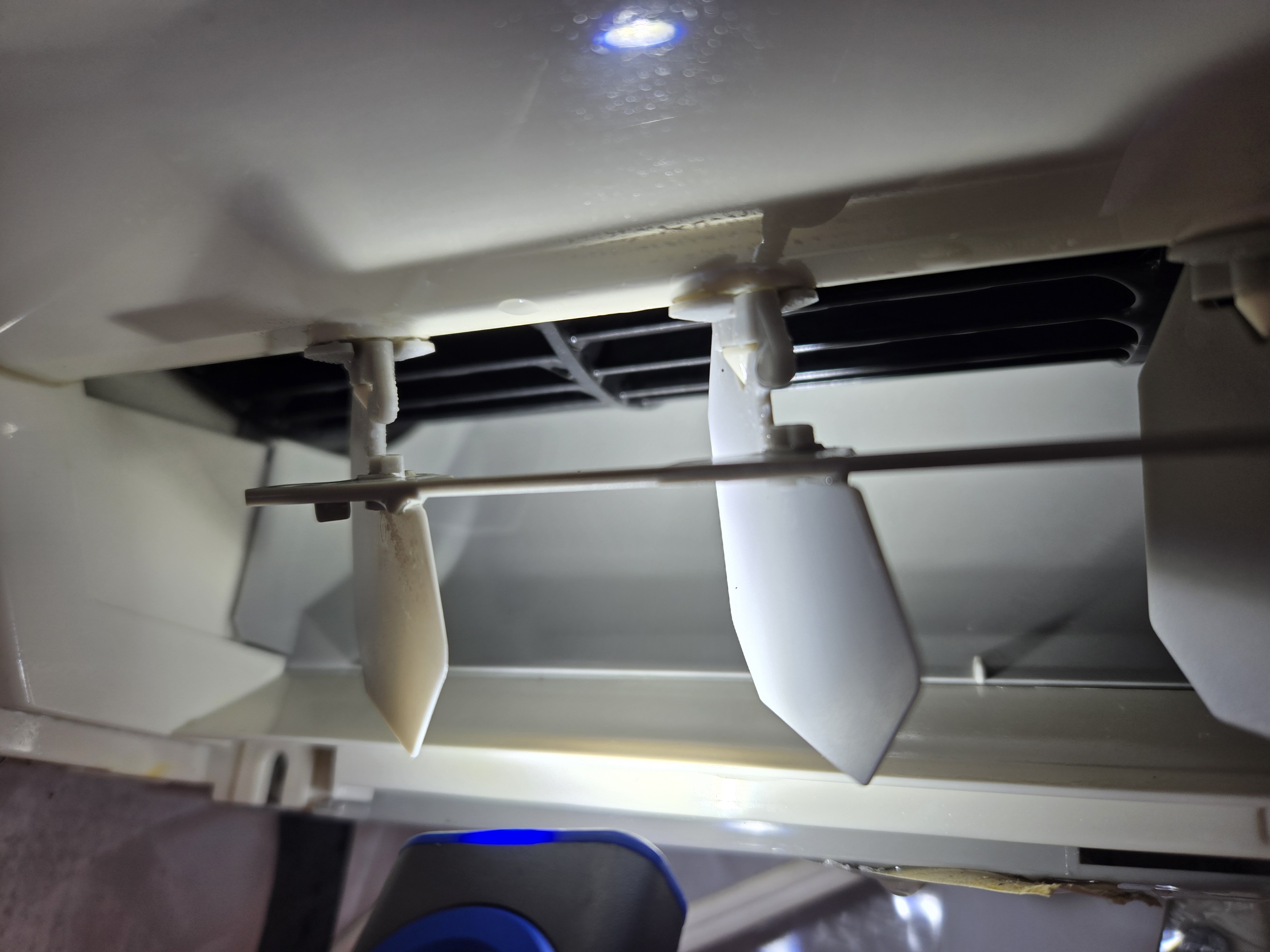 東京都武蔵野市の壁掛けエアコンの作業後3