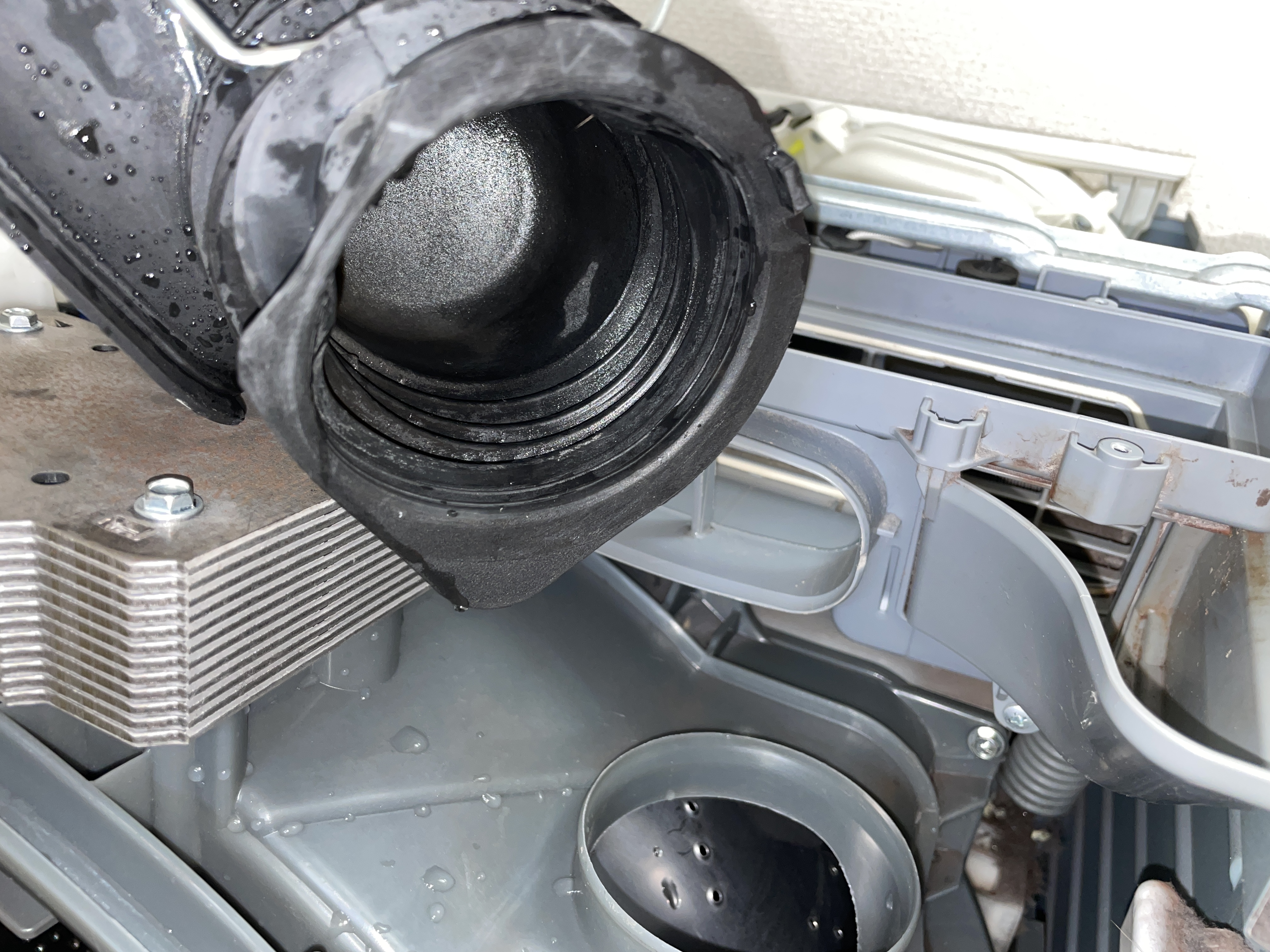 愛知県名古屋市千種区自由が丘の洗濯機分解クリーニングの作業後1