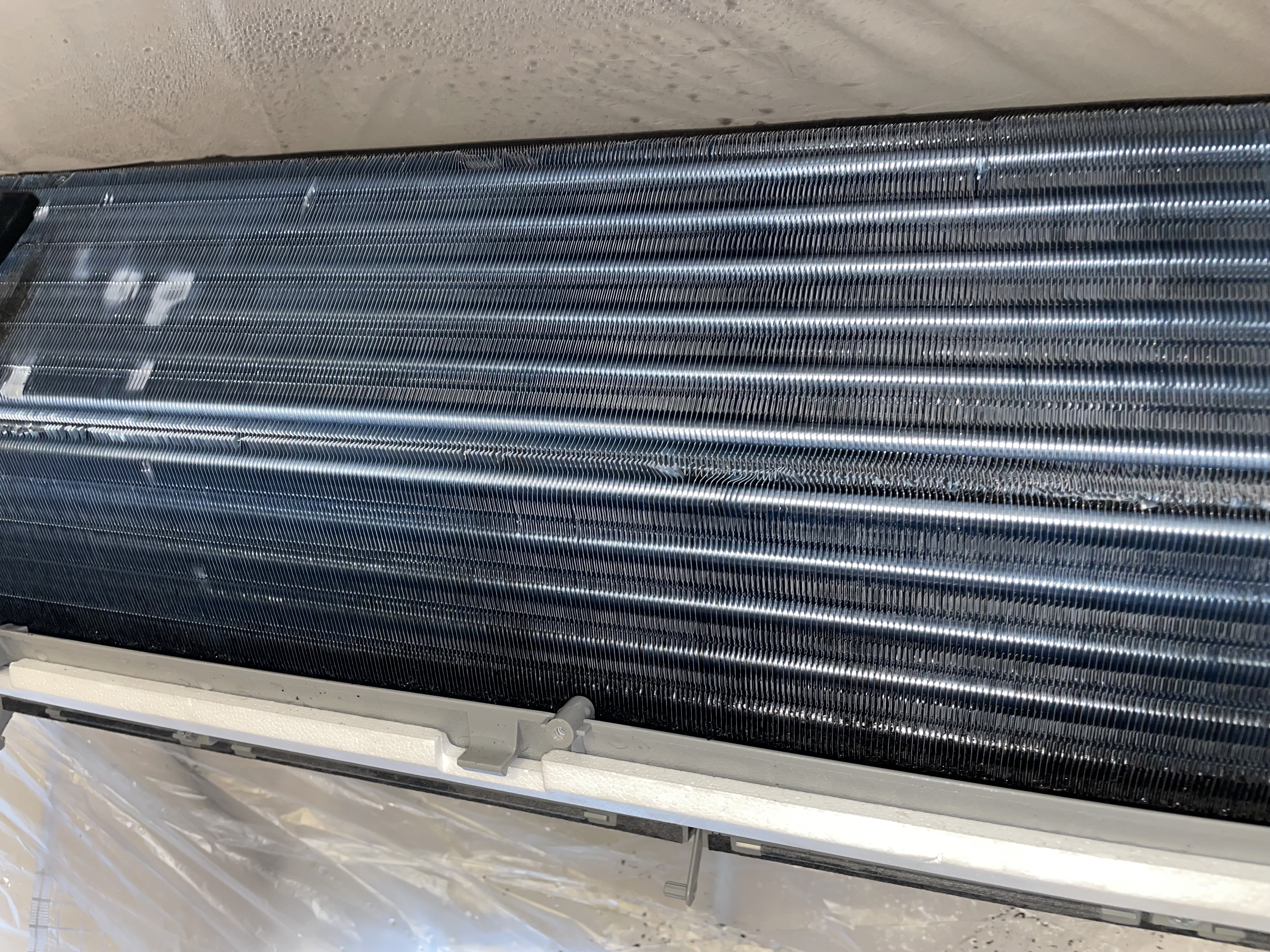 愛知県名古屋市守山区小幡のお掃除機能付きエアコンの作業後2