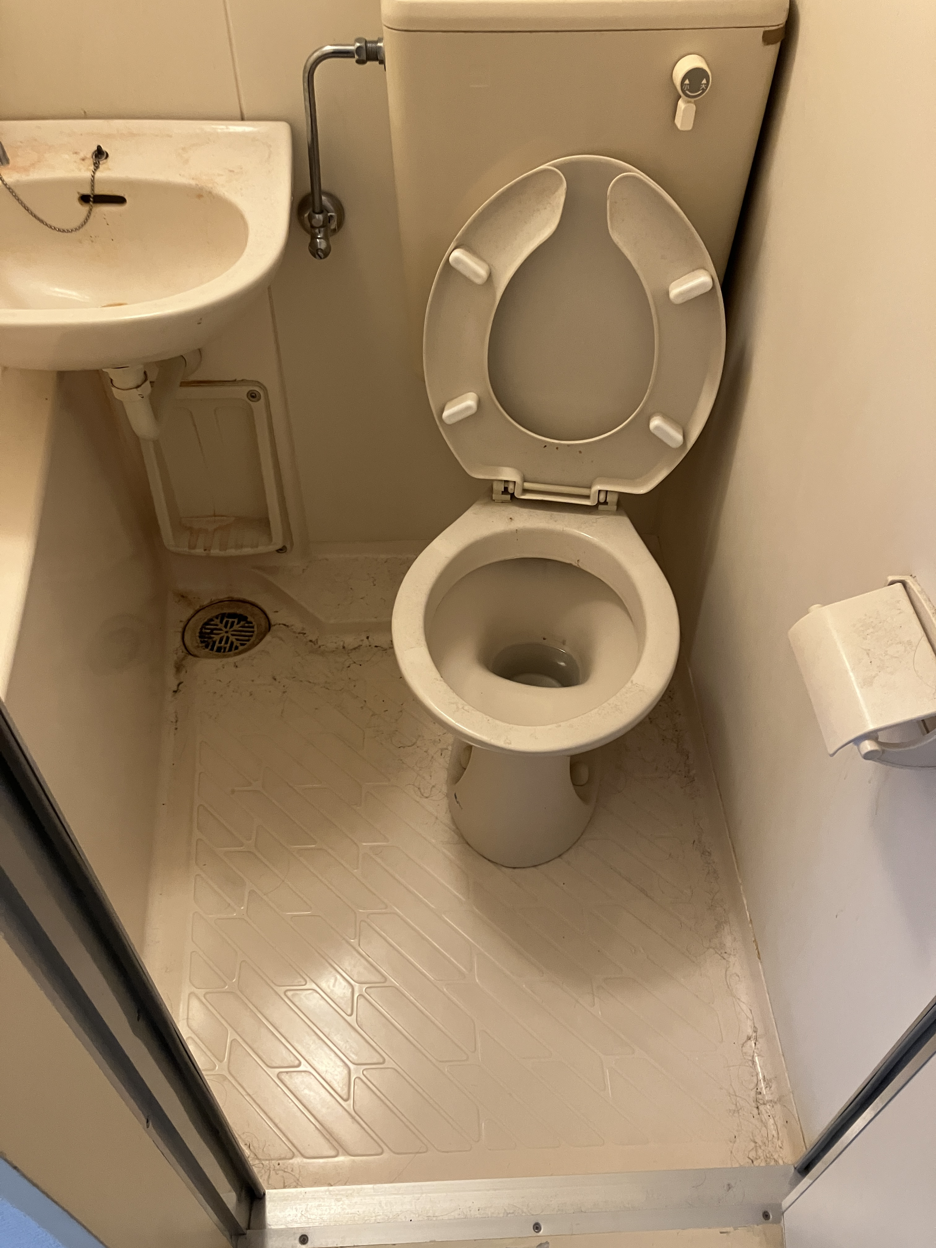 宮城県仙台市青葉区の浴室・お風呂クリーニングの作業前1