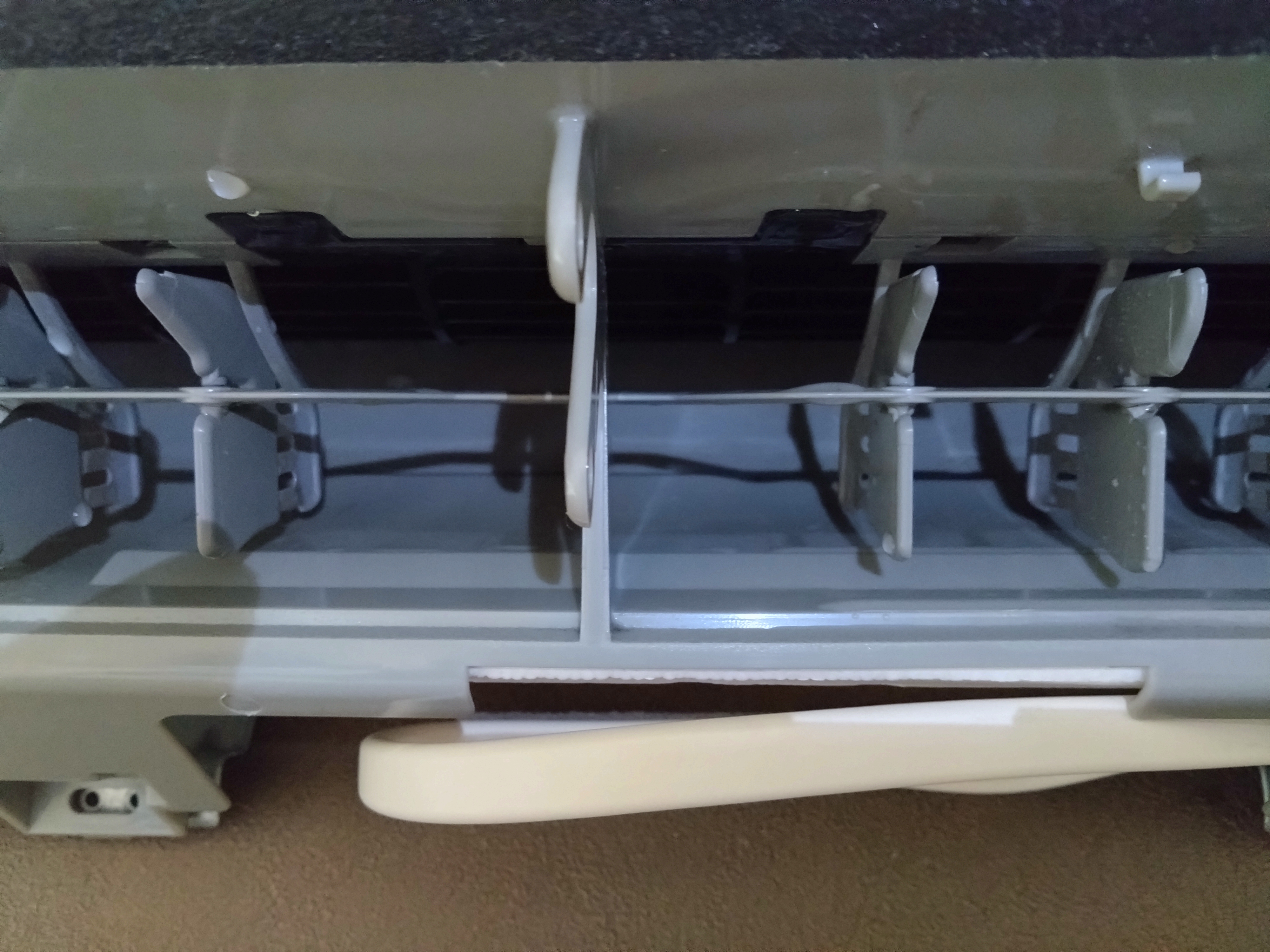 千葉県佐倉市の壁掛けエアコンの作業後2