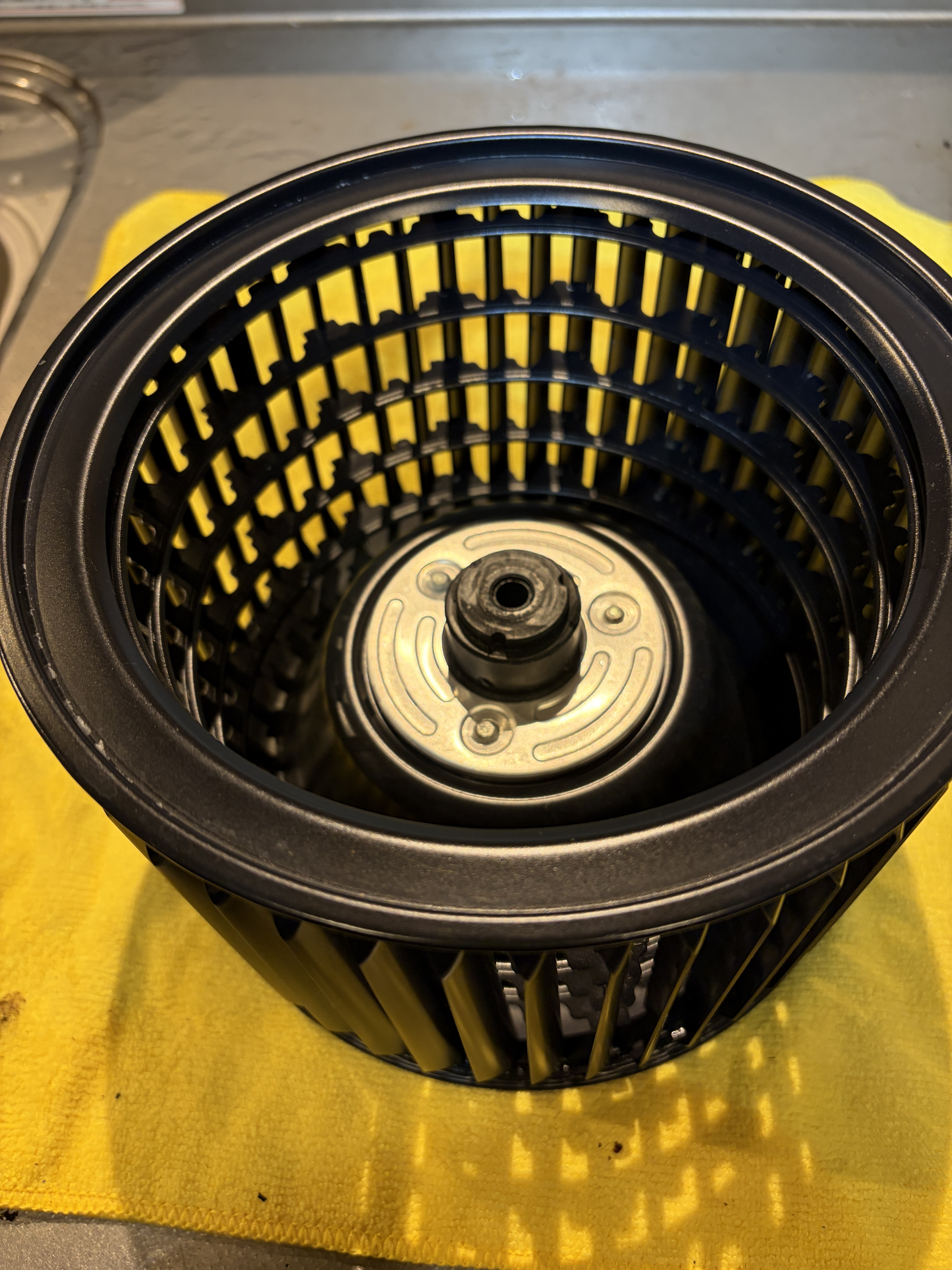 東京都荒川区西尾久のお掃除機能付きエアコンの作業後3