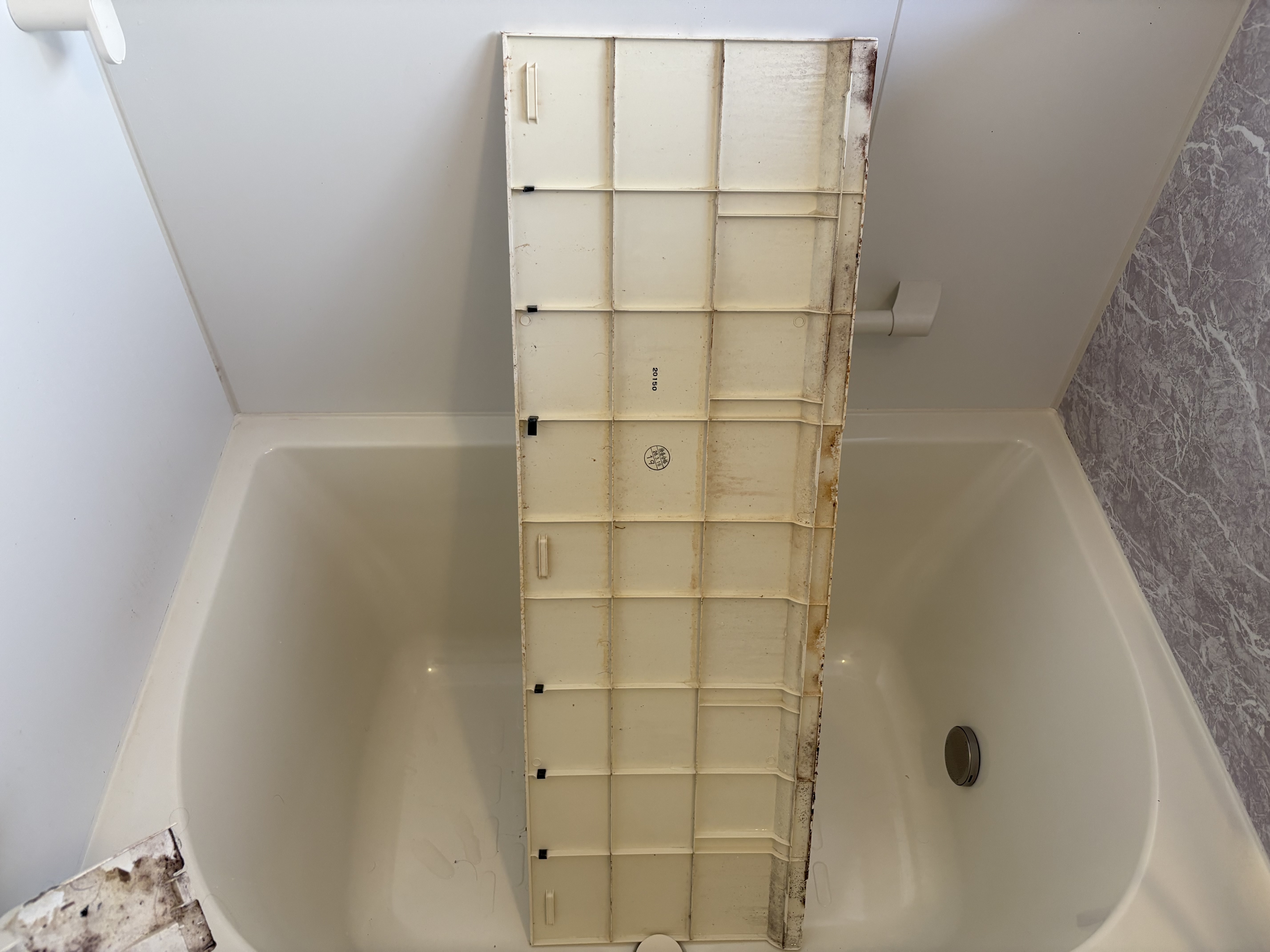 埼玉県和光市の浴室・お風呂クリーニングの作業前1