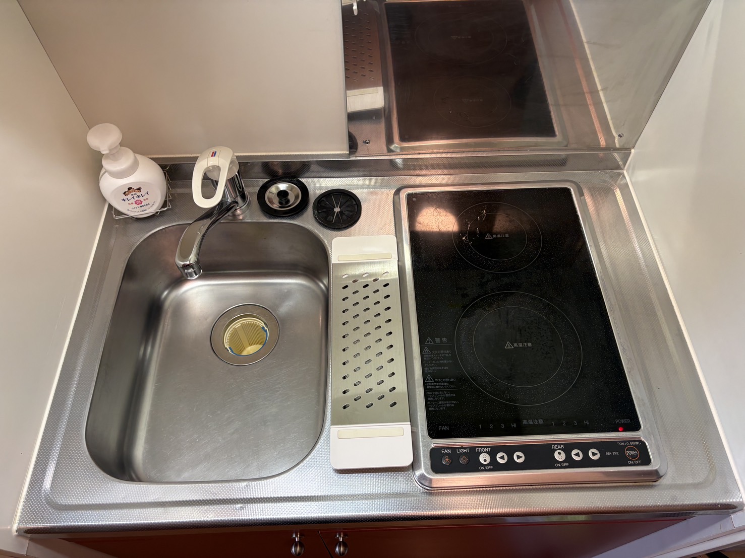 千葉県千葉市若葉区小倉町の賃貸住宅退去後の原状回復クリーニングの作業後1