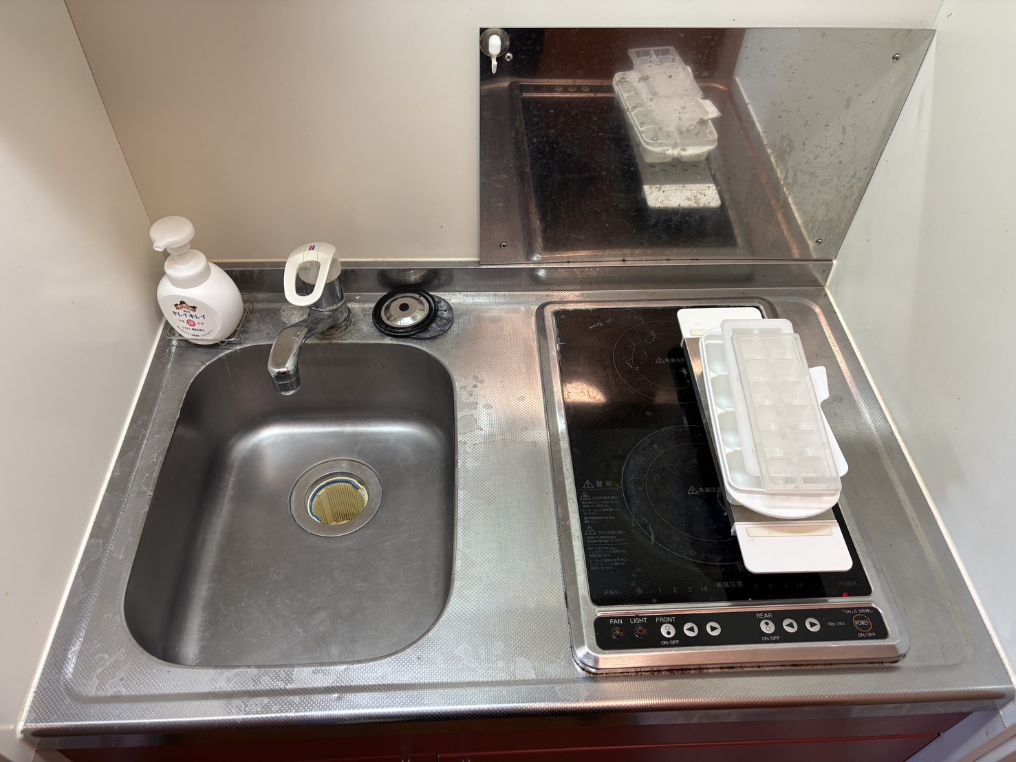 千葉県千葉市若葉区小倉町の賃貸住宅退去後の原状回復クリーニングの作業前1