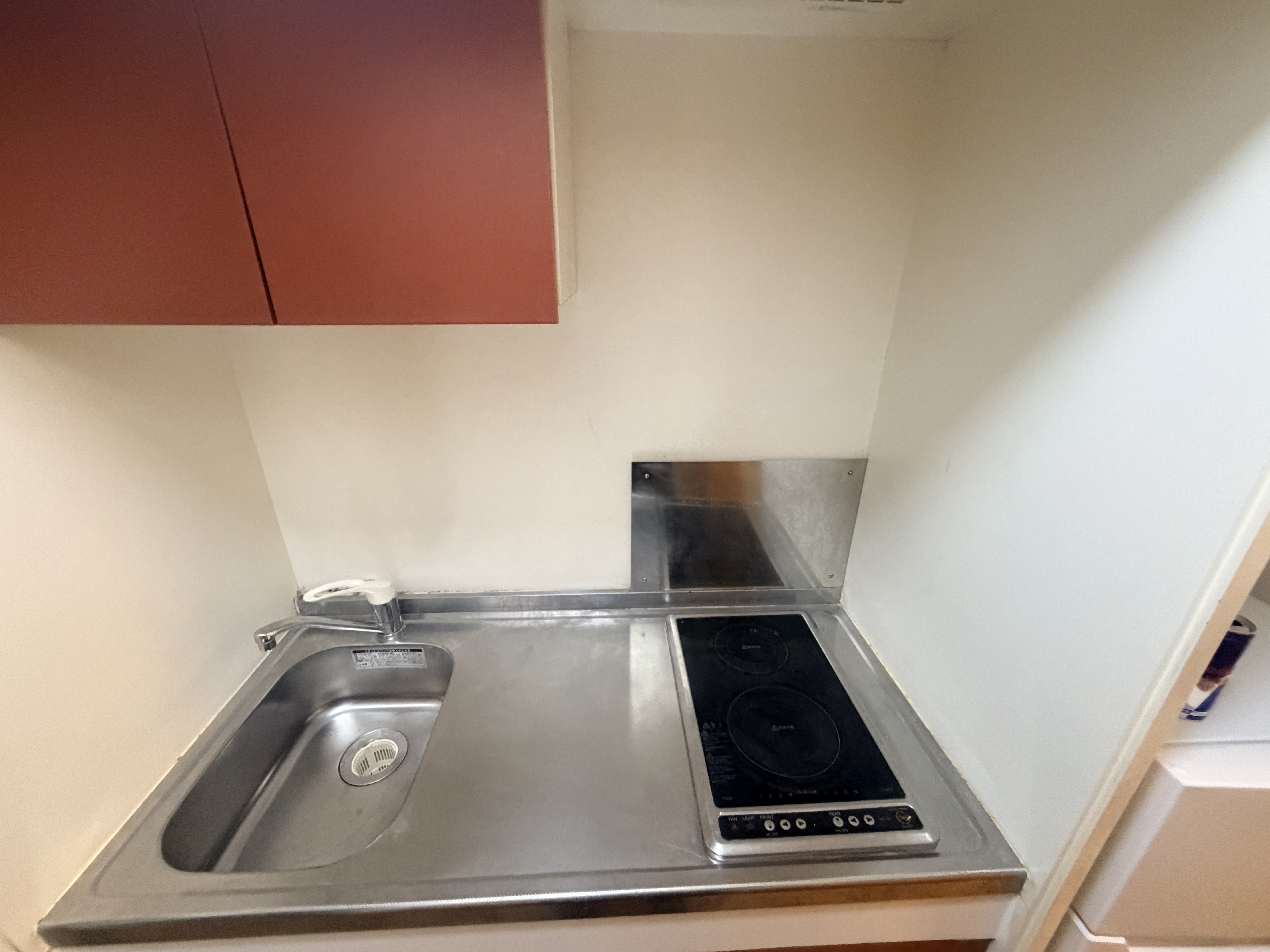 千葉県千葉市中央区の賃貸住宅退去後の原状回復クリーニングの作業後1