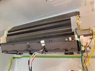 東京都世田谷区弦巻のお掃除機能付きエアコンの作業後1