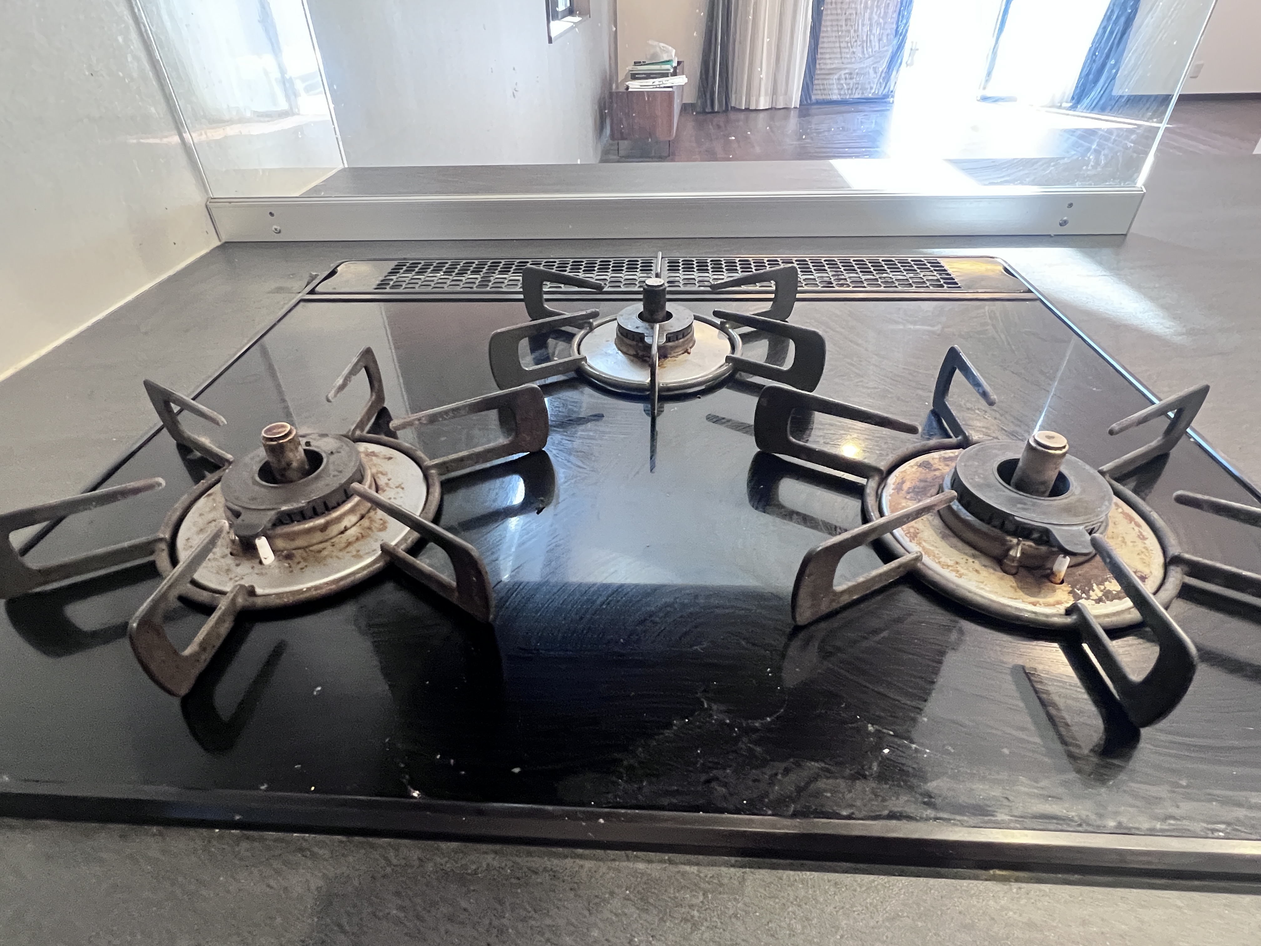 千葉県白井市根のキッチンクリーニングの作業前1