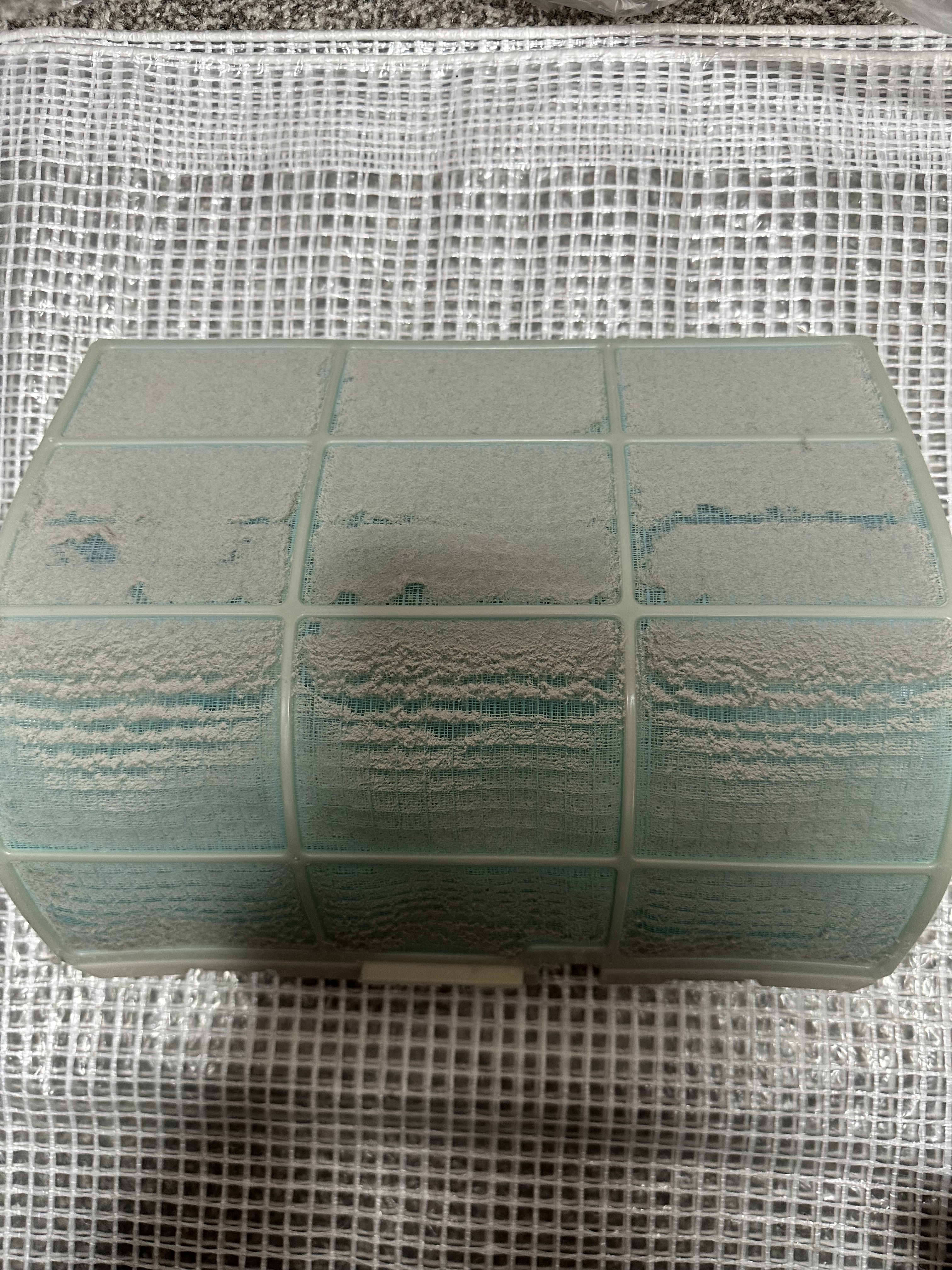 愛知県春日井市の壁掛けエアコンの作業前3