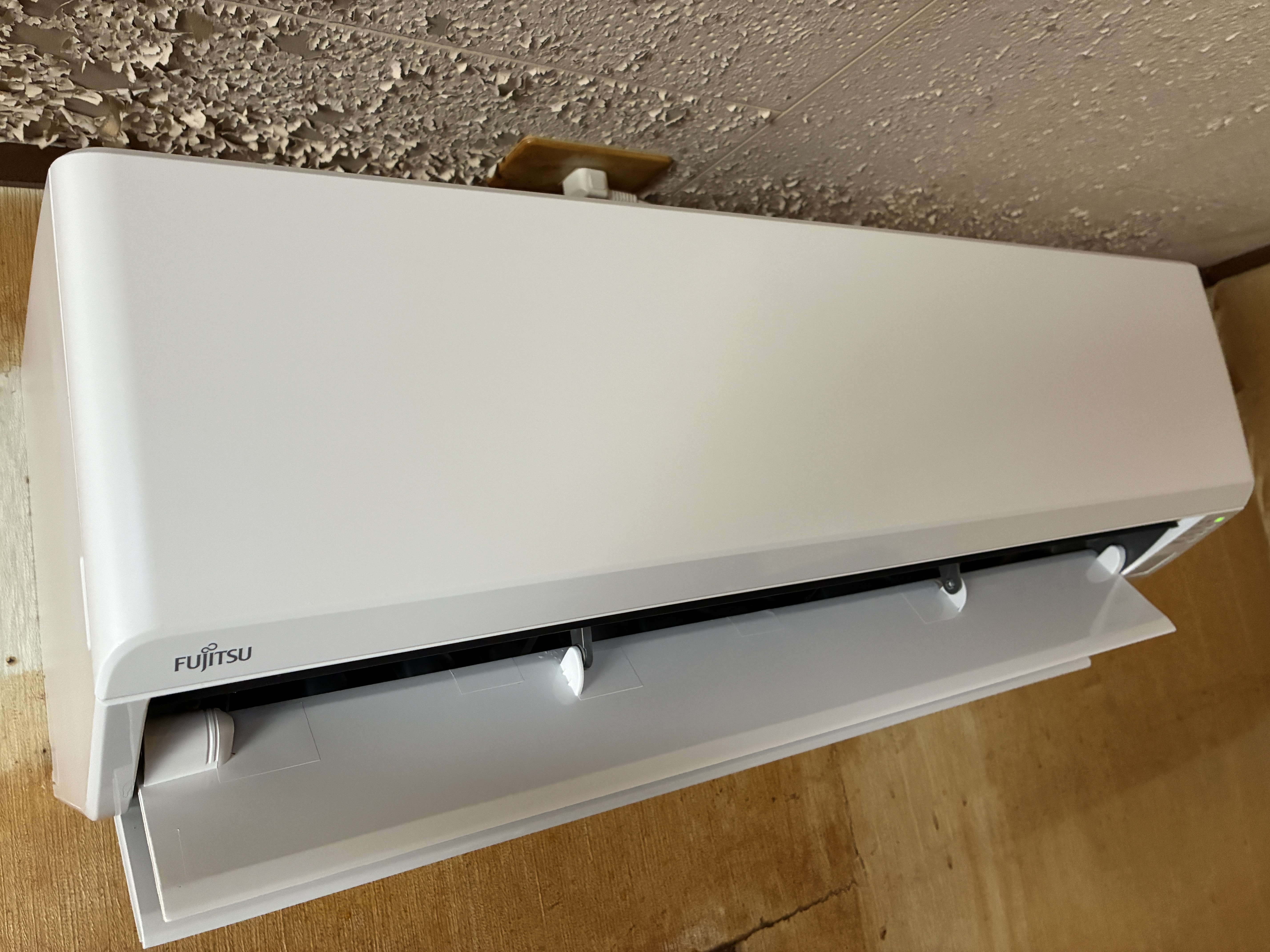 茨城県取手市の壁掛けエアコンの作業後1