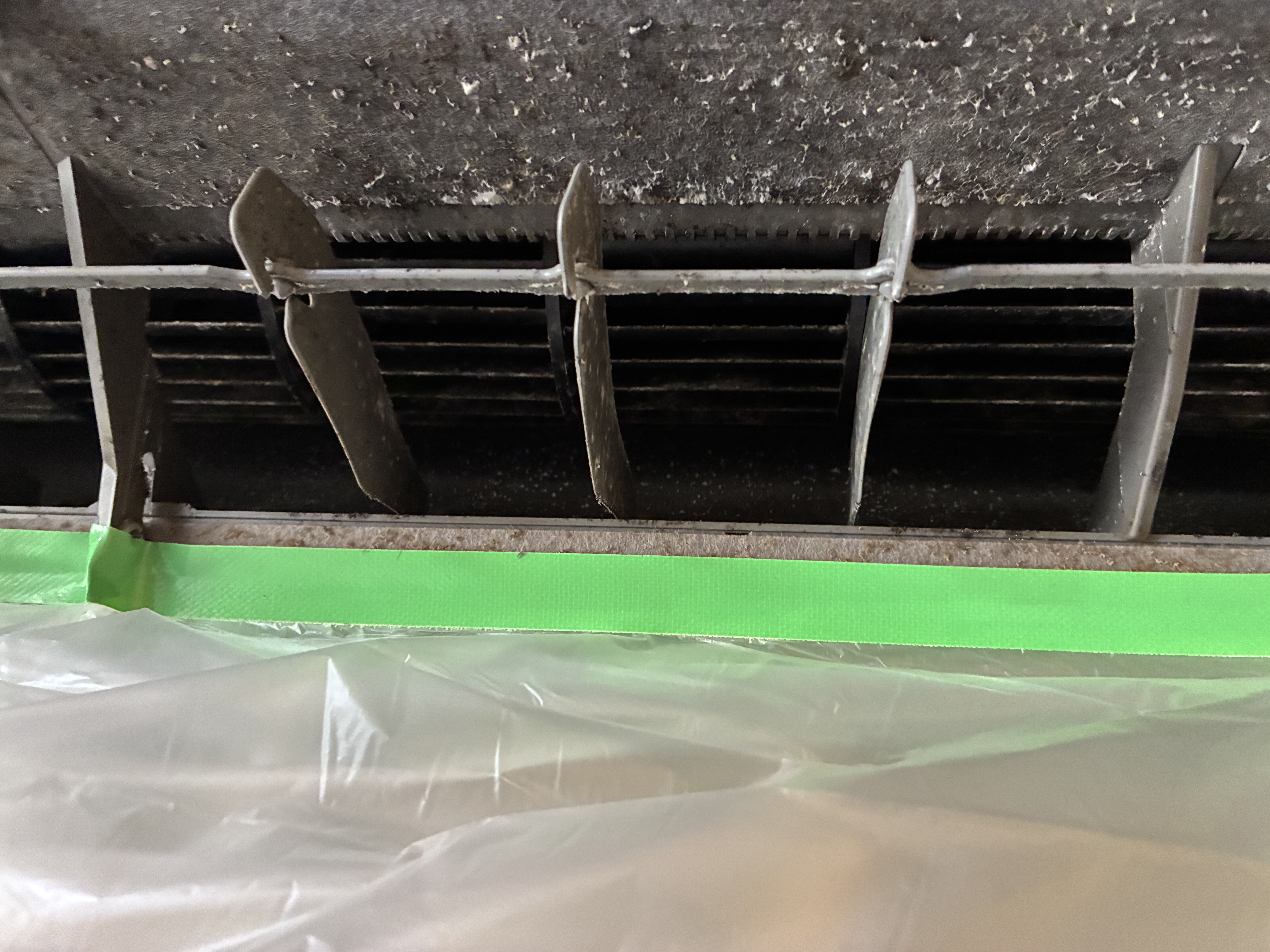 茨城県取手市の壁掛けエアコンの作業前2