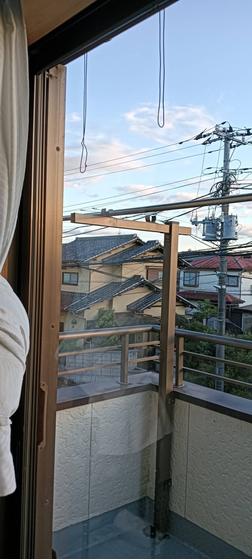 千葉県千葉市若葉区の窓ガラス・サッシクリーニングの作業後1