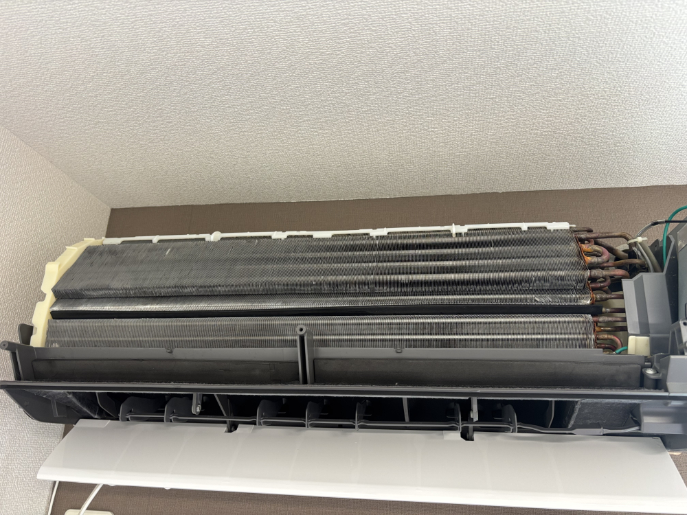 埼玉県北葛飾郡杉戸町のお掃除機能付きエアコンの作業後1