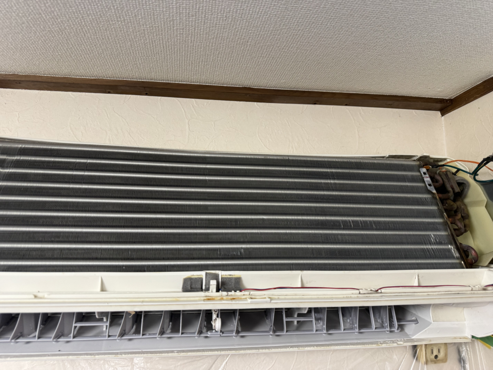 兵庫県神戸市東灘区のお掃除機能付きエアコンの作業後1