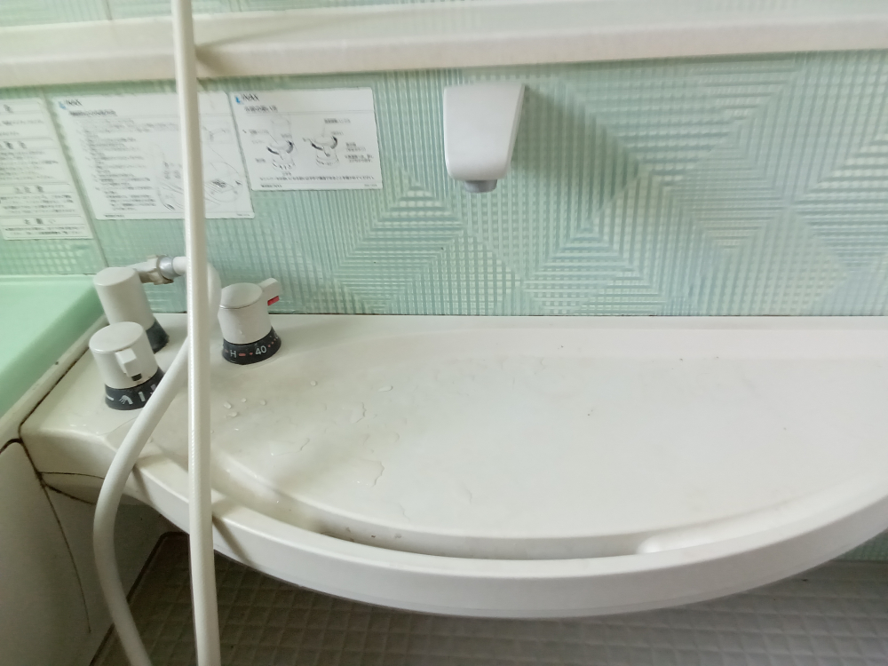 宮城県登米市の浴室・お風呂クリーニングの作業前3