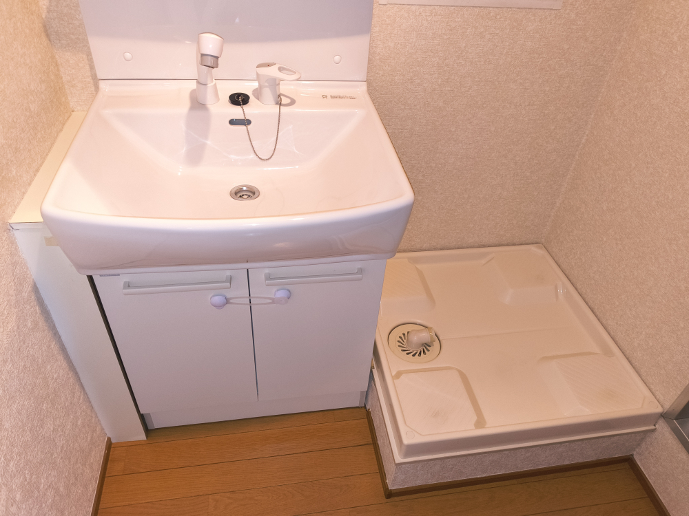 埼玉県さいたま市西区の賃貸住宅退去後の原状回復クリーニングの作業前3