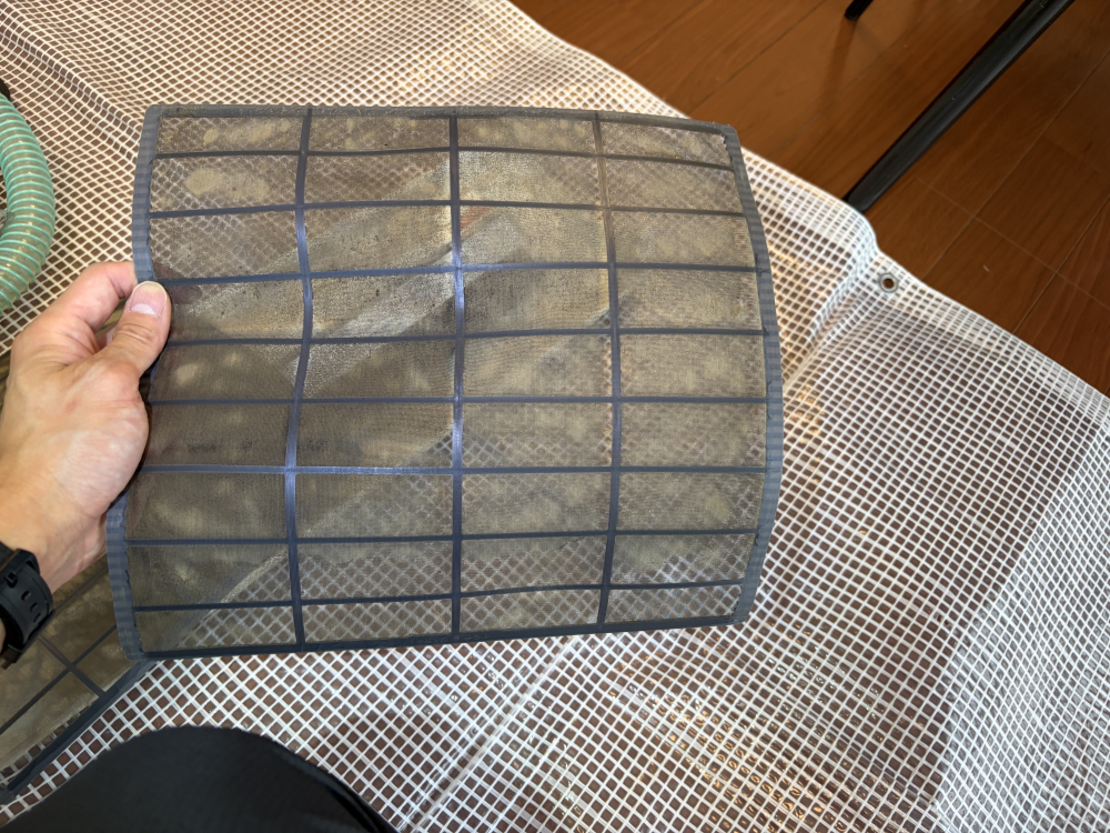 兵庫県川西市大和西のお掃除機能付きエアコンの作業前1